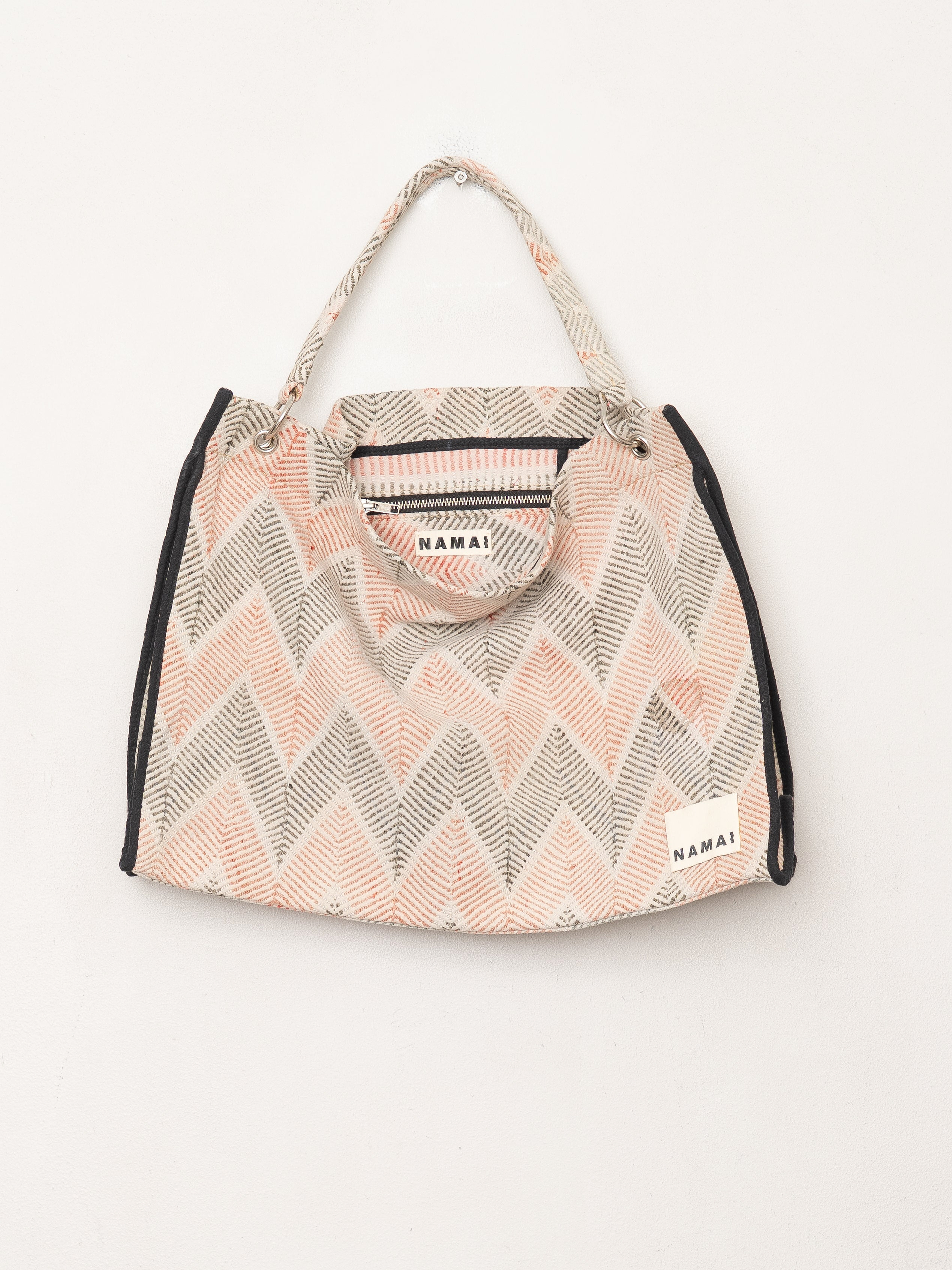 The Sakshi Quilted Shoulder Bag - Sample