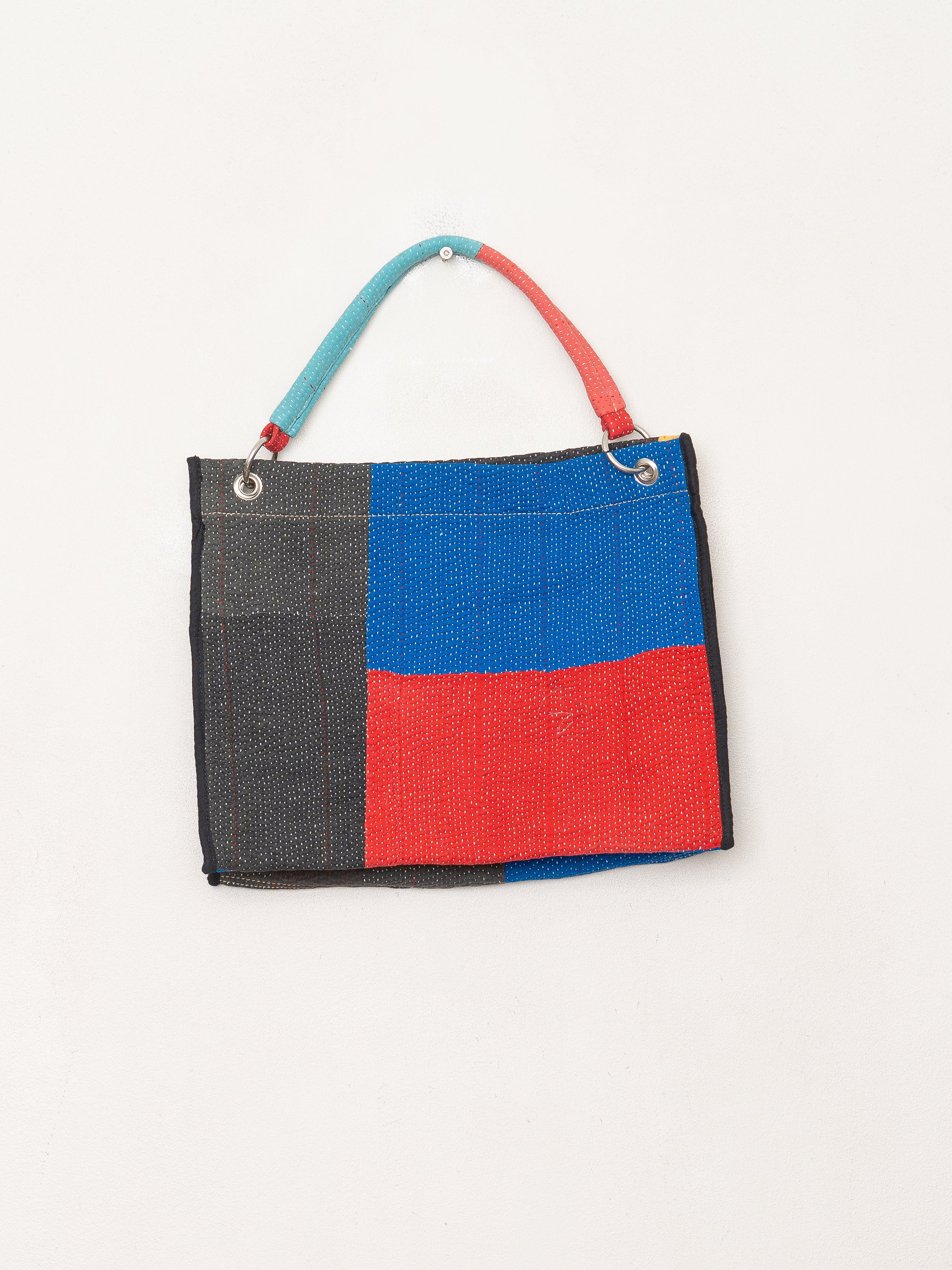 The Sakshi Mini Quilted Shoulder Bag - Sample