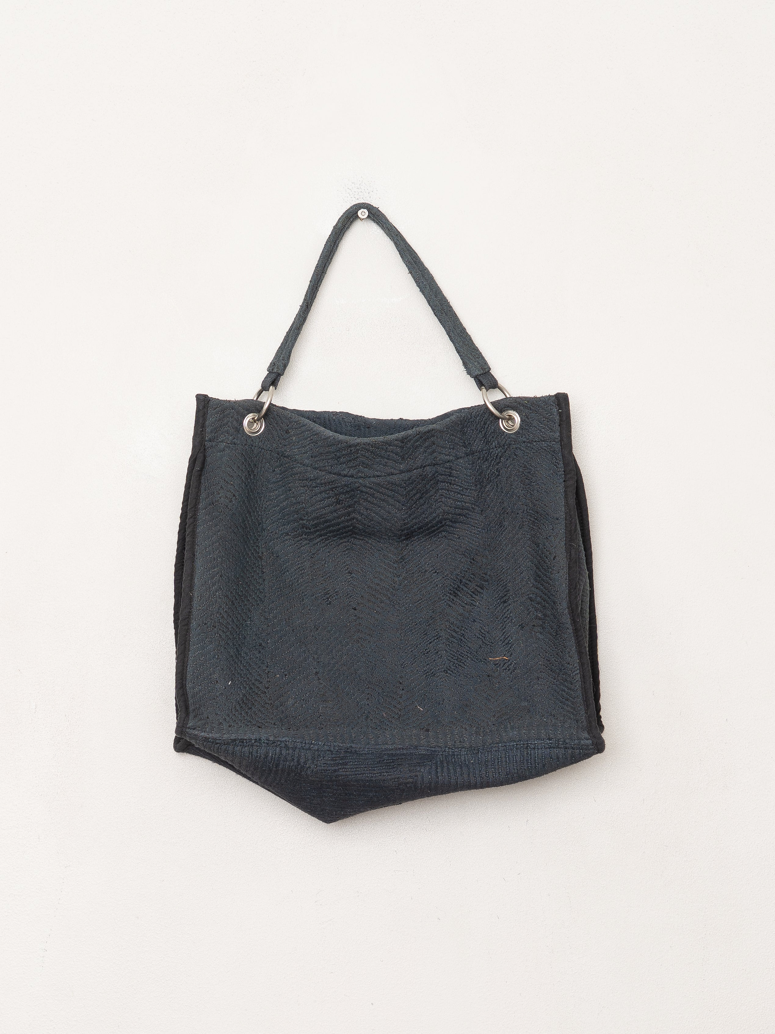 The Sakshi Mini Quilted Shoulder Bag - Sample