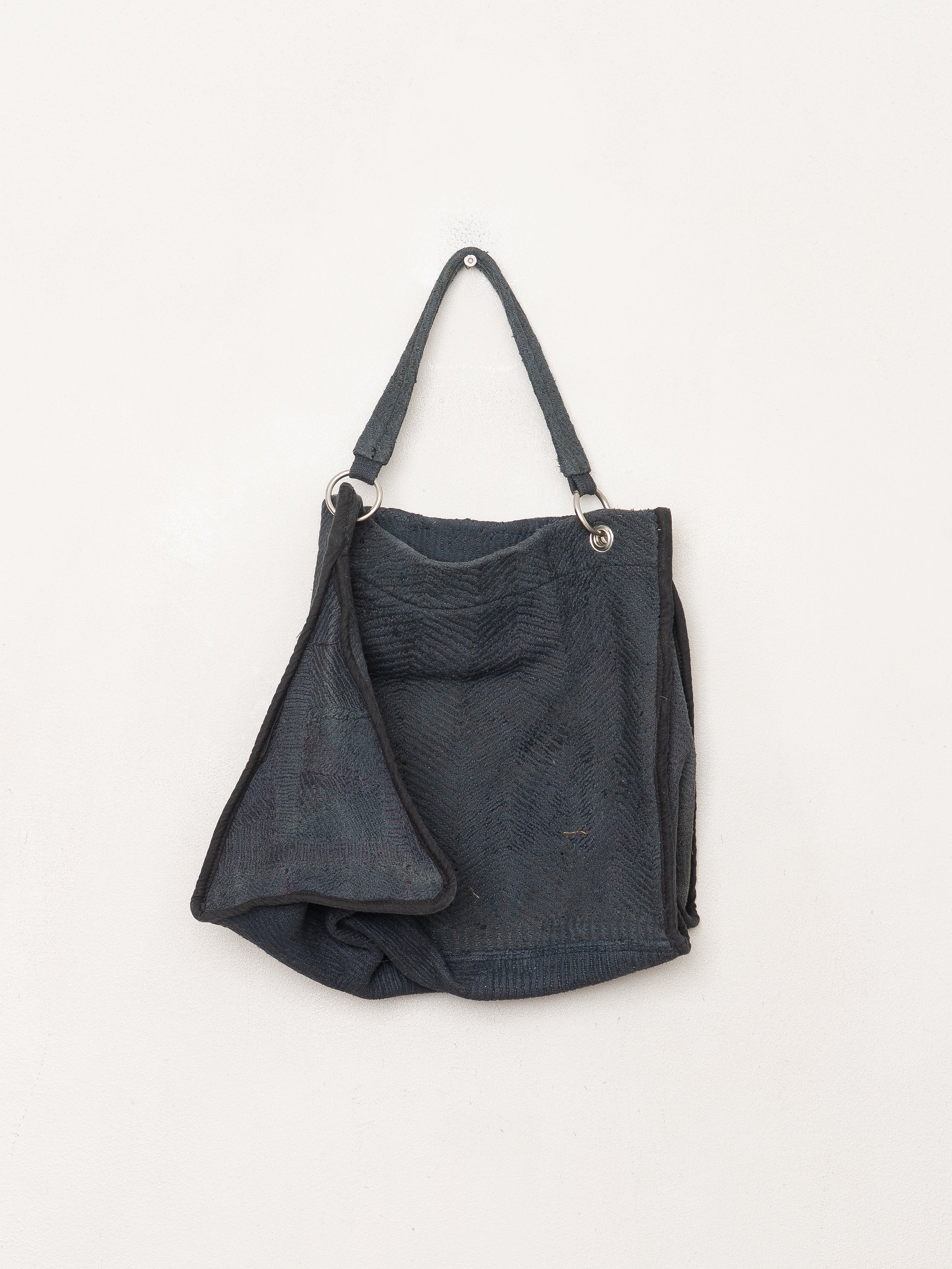 The Sakshi Mini Quilted Shoulder Bag - Sample