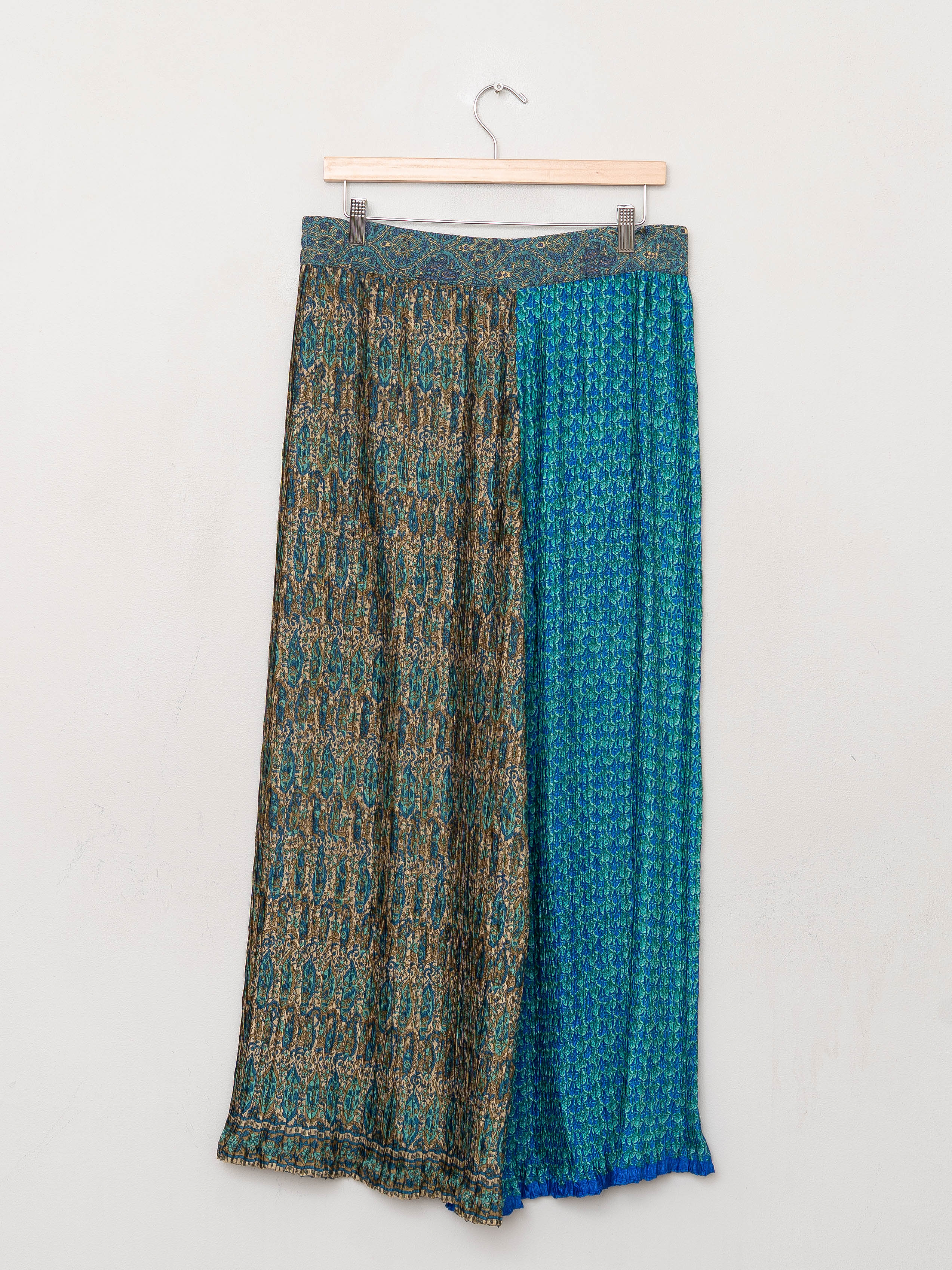 The Tanvi Pleated Pant - Large - Upcycled