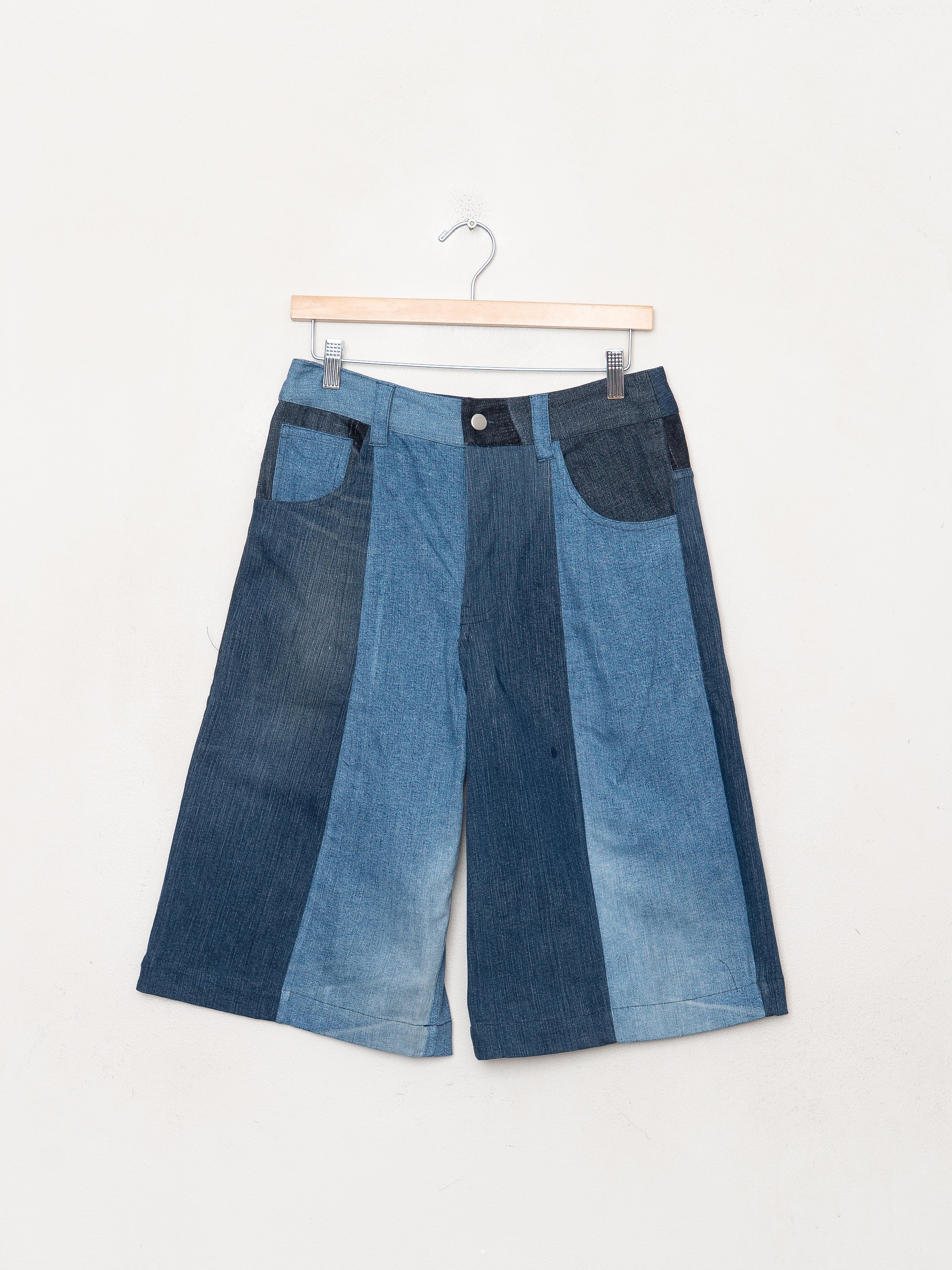 The Kamu Denim Shorts - Small