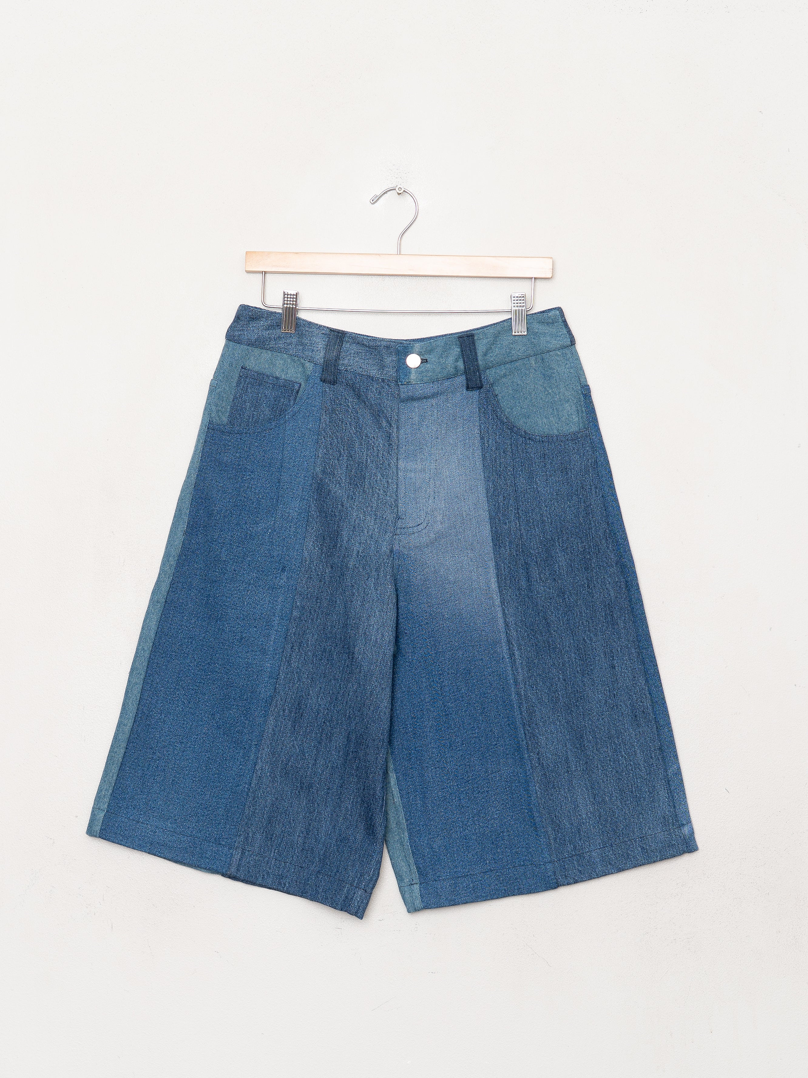 The Kamu Denim Shorts - Medium
