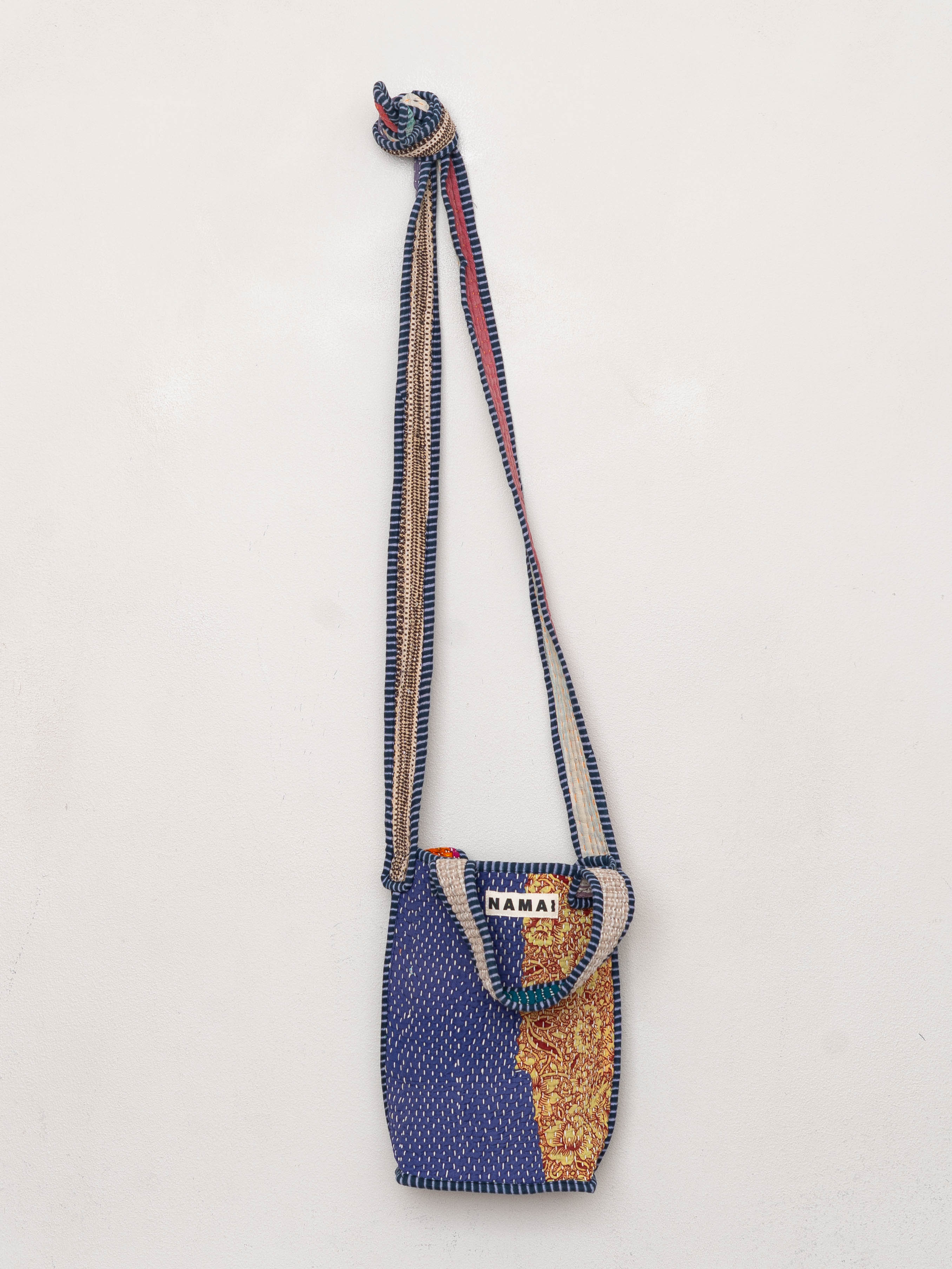 バッグ NAMAI The Falu Quilted Kanteen Bag Quilted Kantha Bags – NAMAI