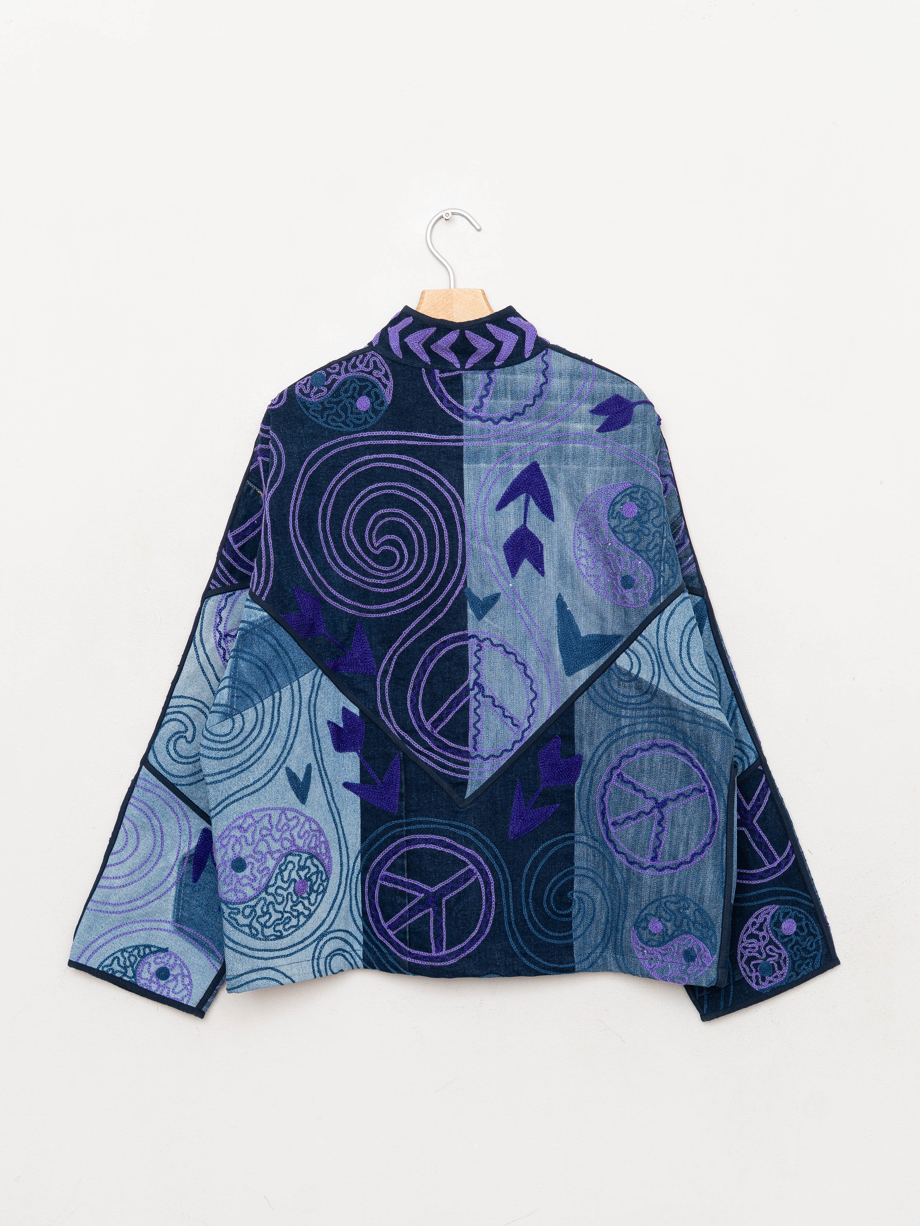 The Ladhiya Denim Suzani Jacket - Medium