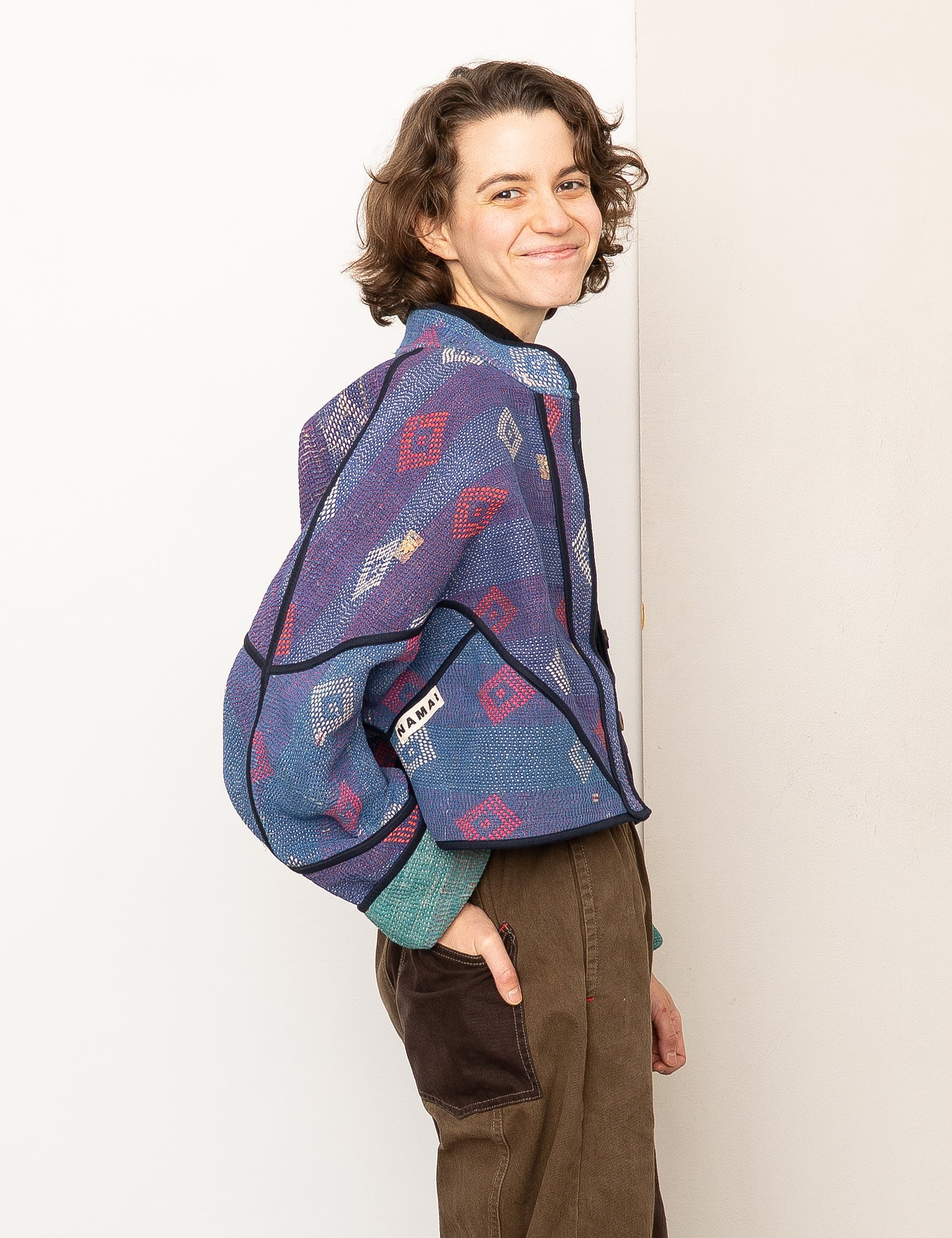 STUDIO-25_4ef67fe6-f03a-4b1d-b240-e86e9ab5f5e8.jpg