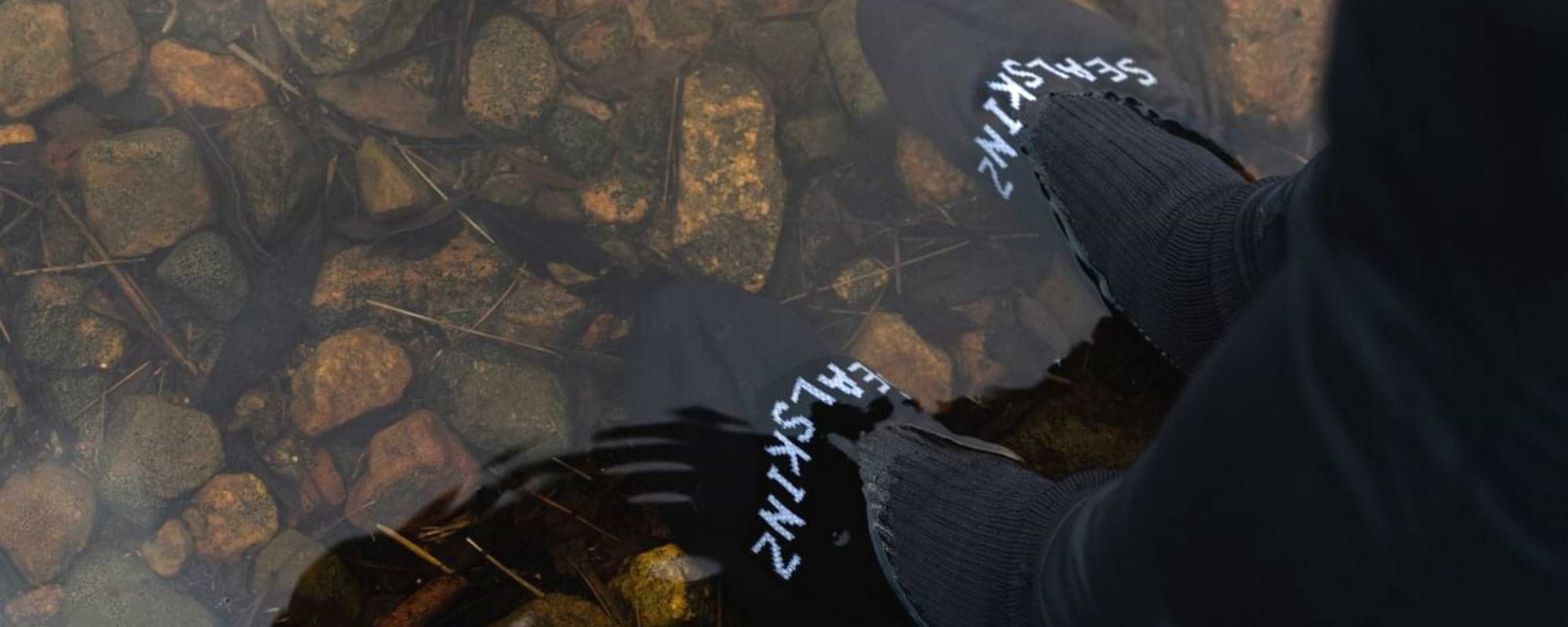 What is a waterproof sock anyway? - Sealskinz EU