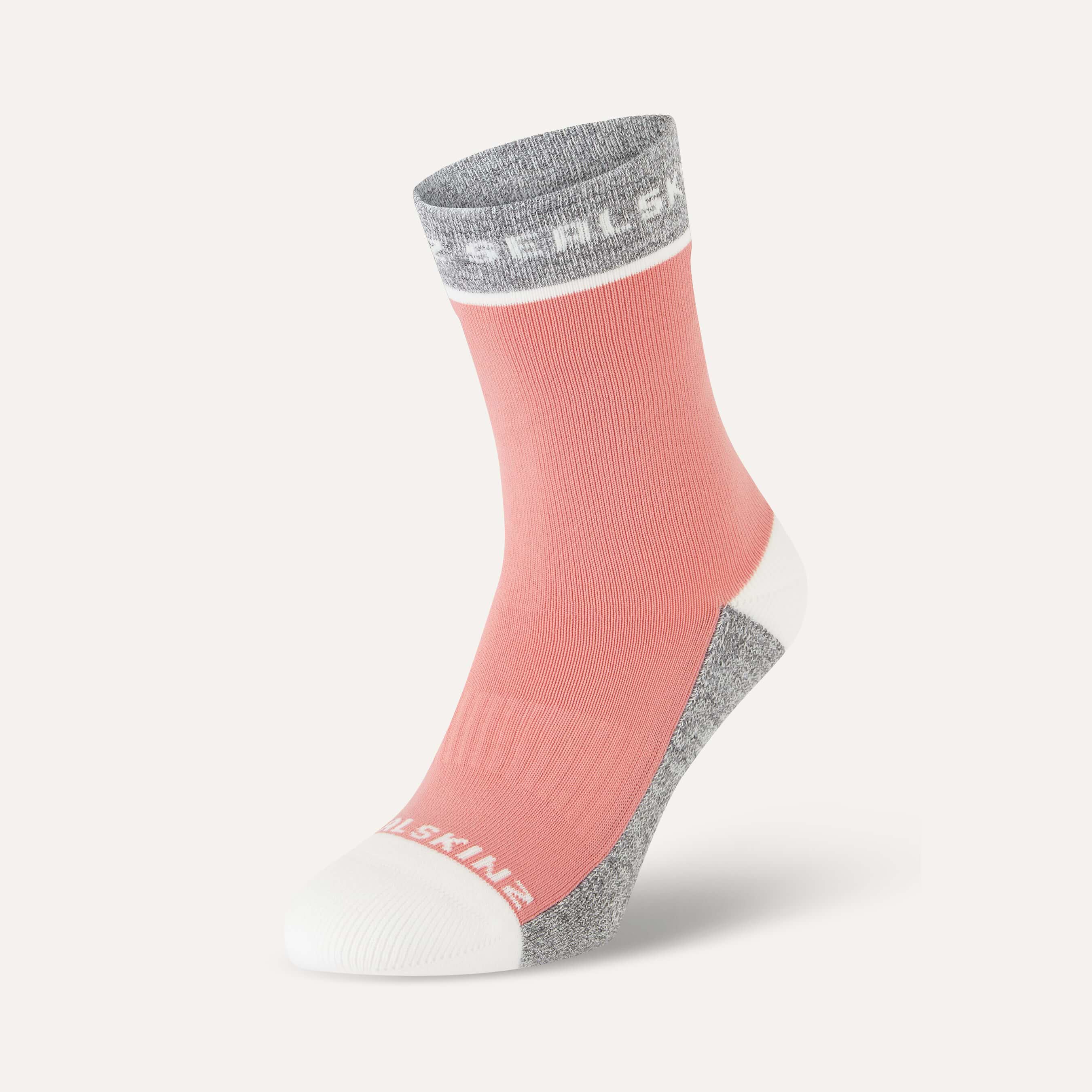 Ladies hotsell pink socks