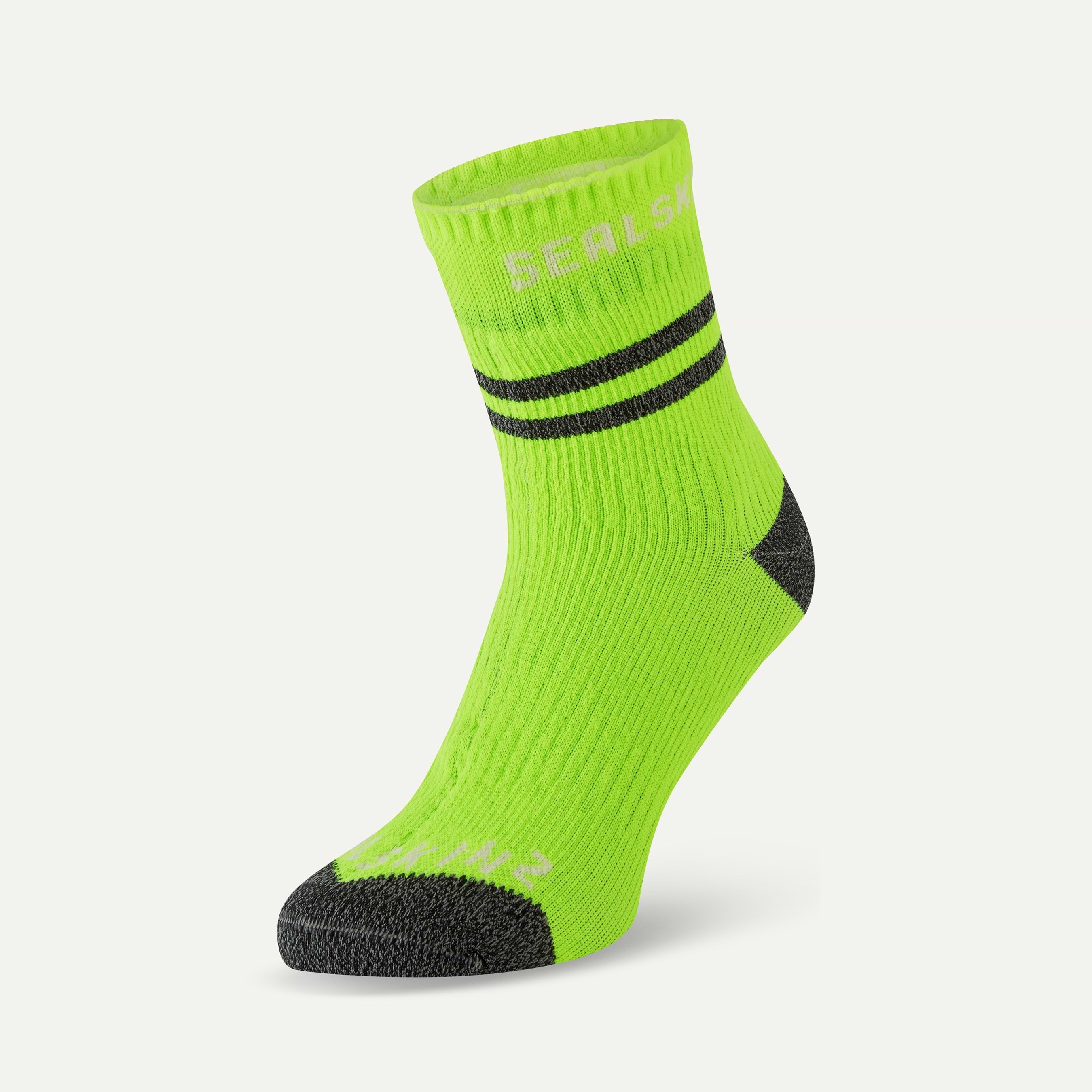 Sealskinz cycling socks shop