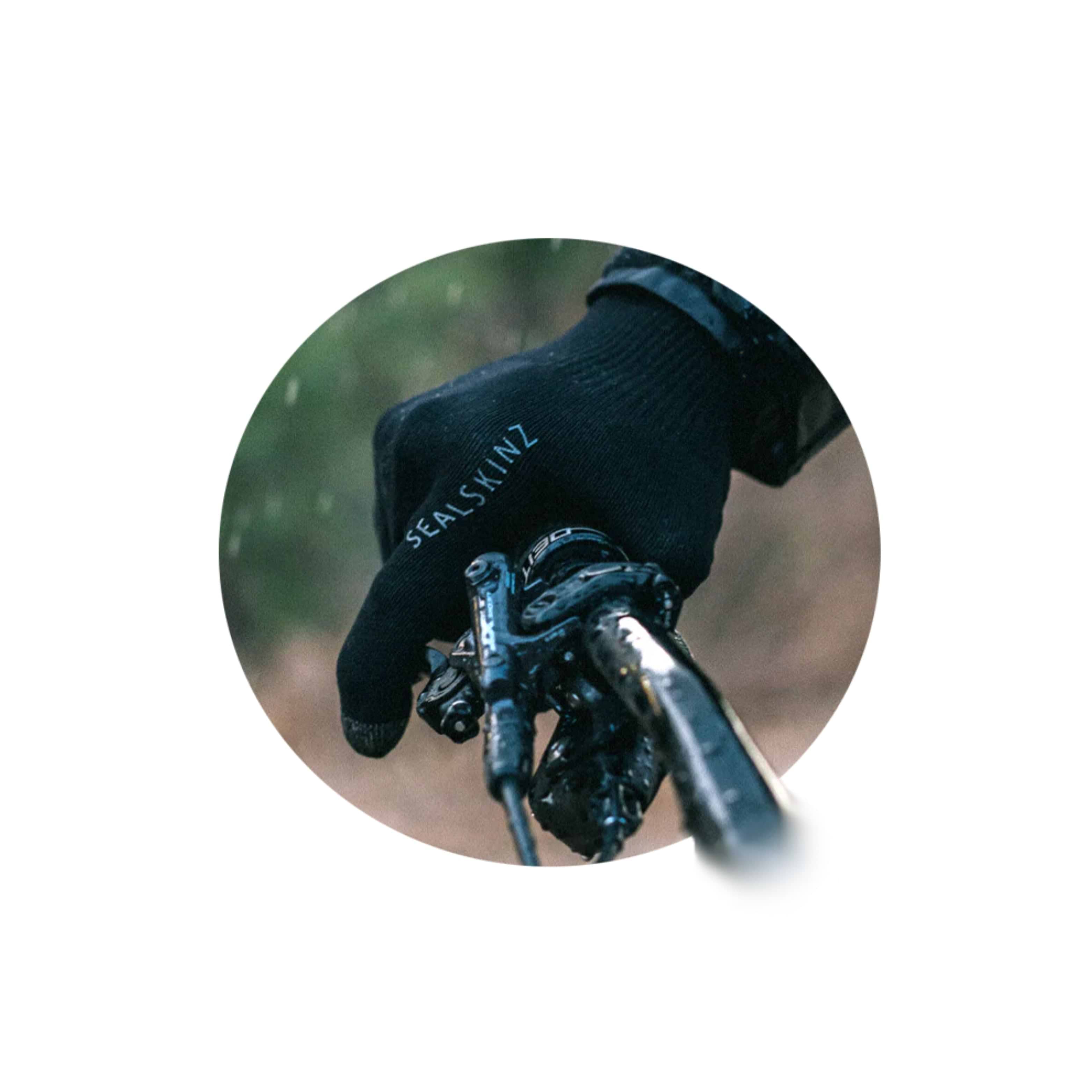 Sealskinz ultra top grip gauntlet glove
