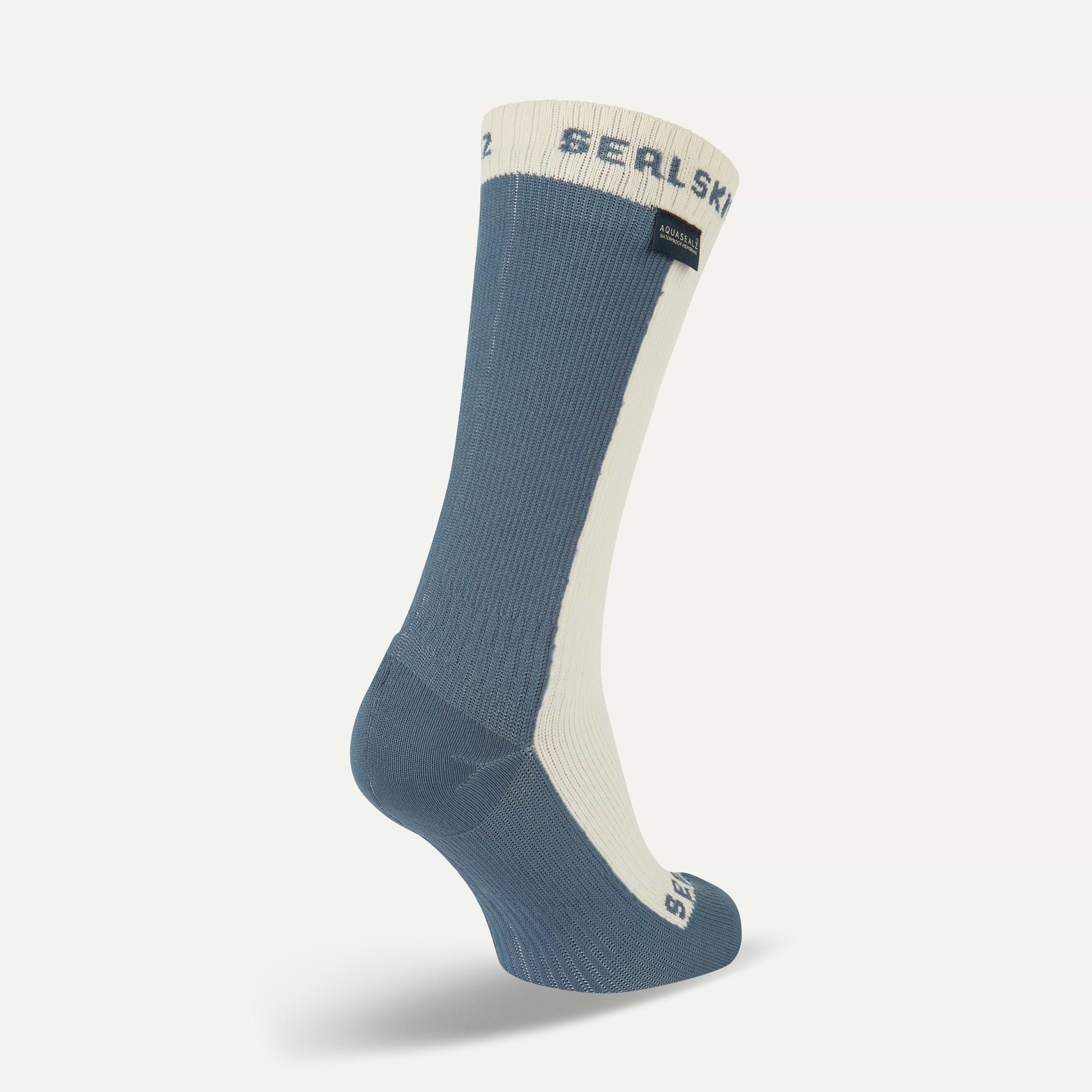 Sealskinz cycling socks deals