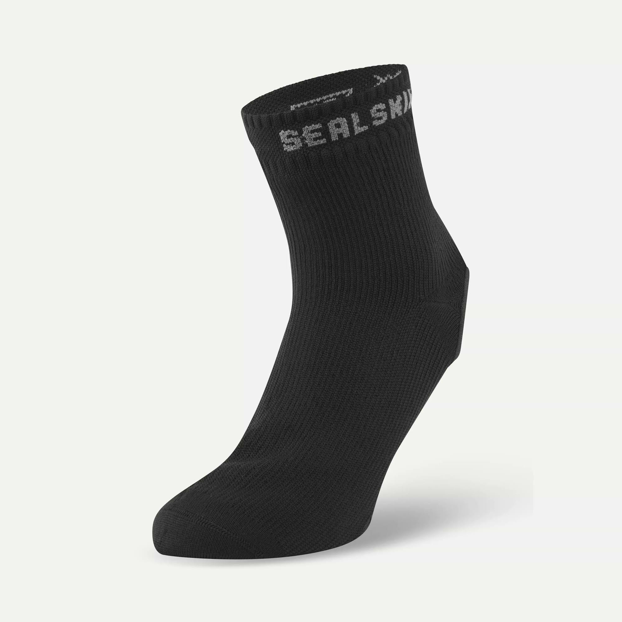 Sealskinz waterproof all weather cycle oversock 2025