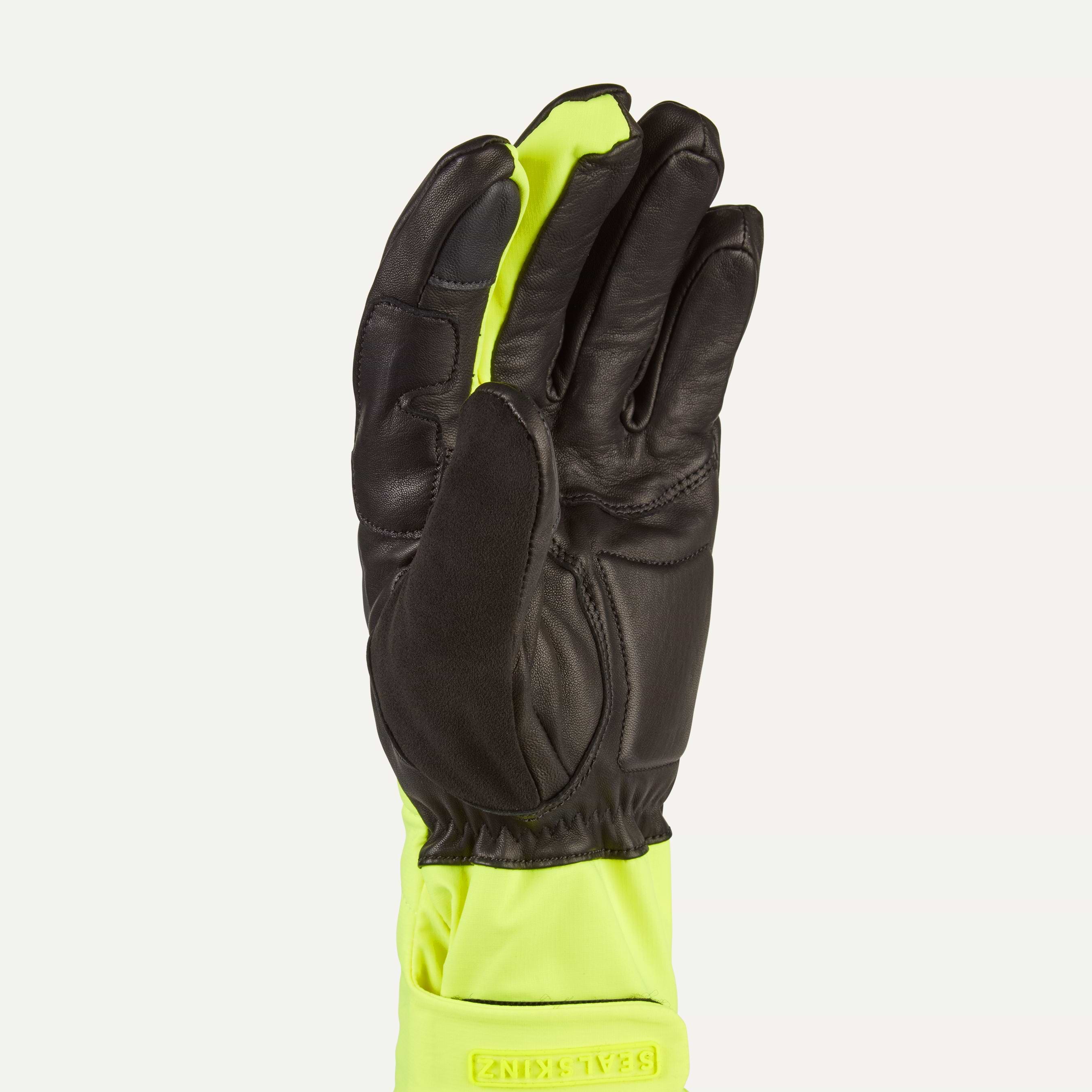SealSkinz Waterproof All Weather Ultra Grip Knitted Gauntlet Unisex Adult Glove, Black
