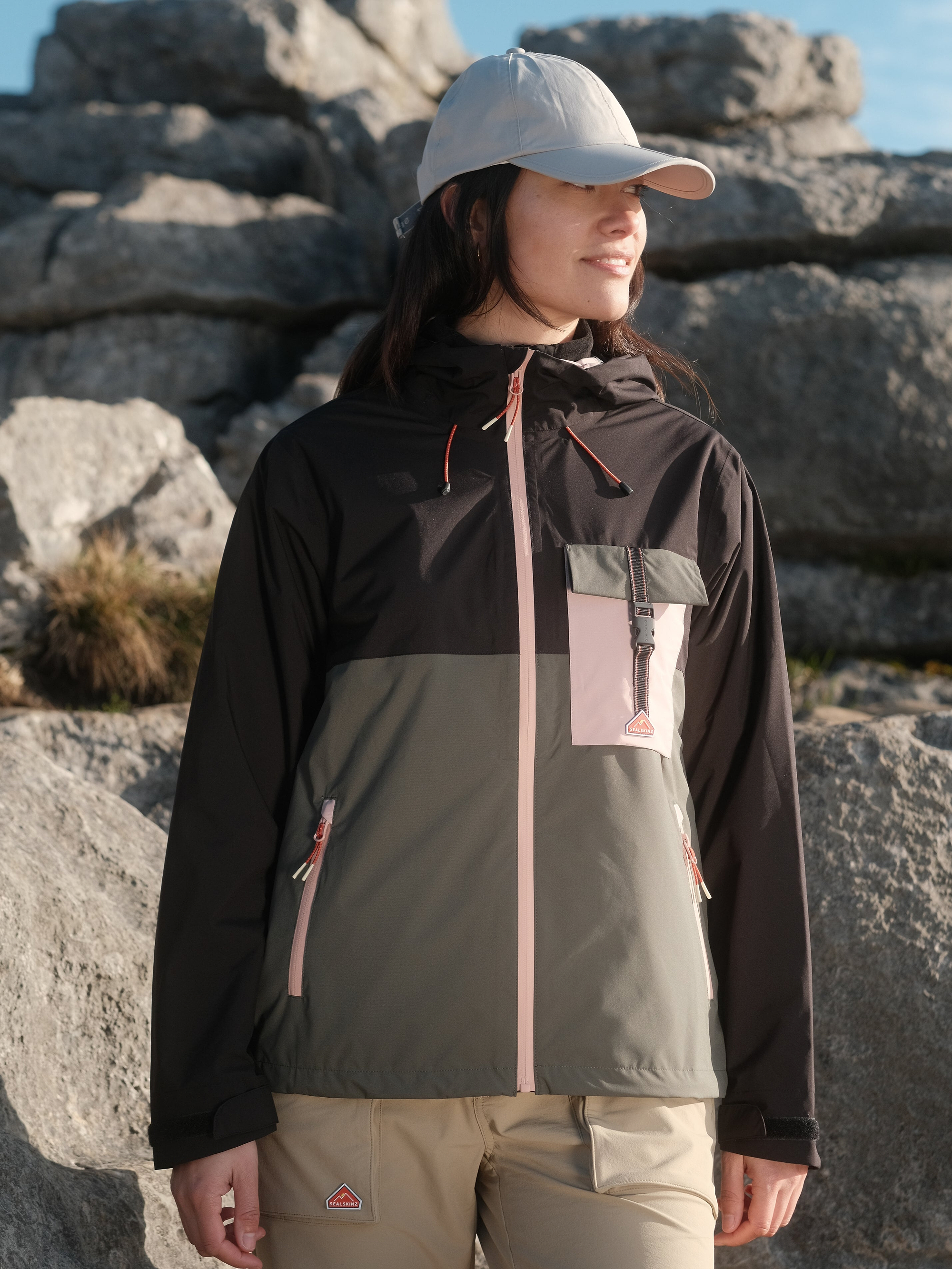 ashwellthorpe - black / pink - back 