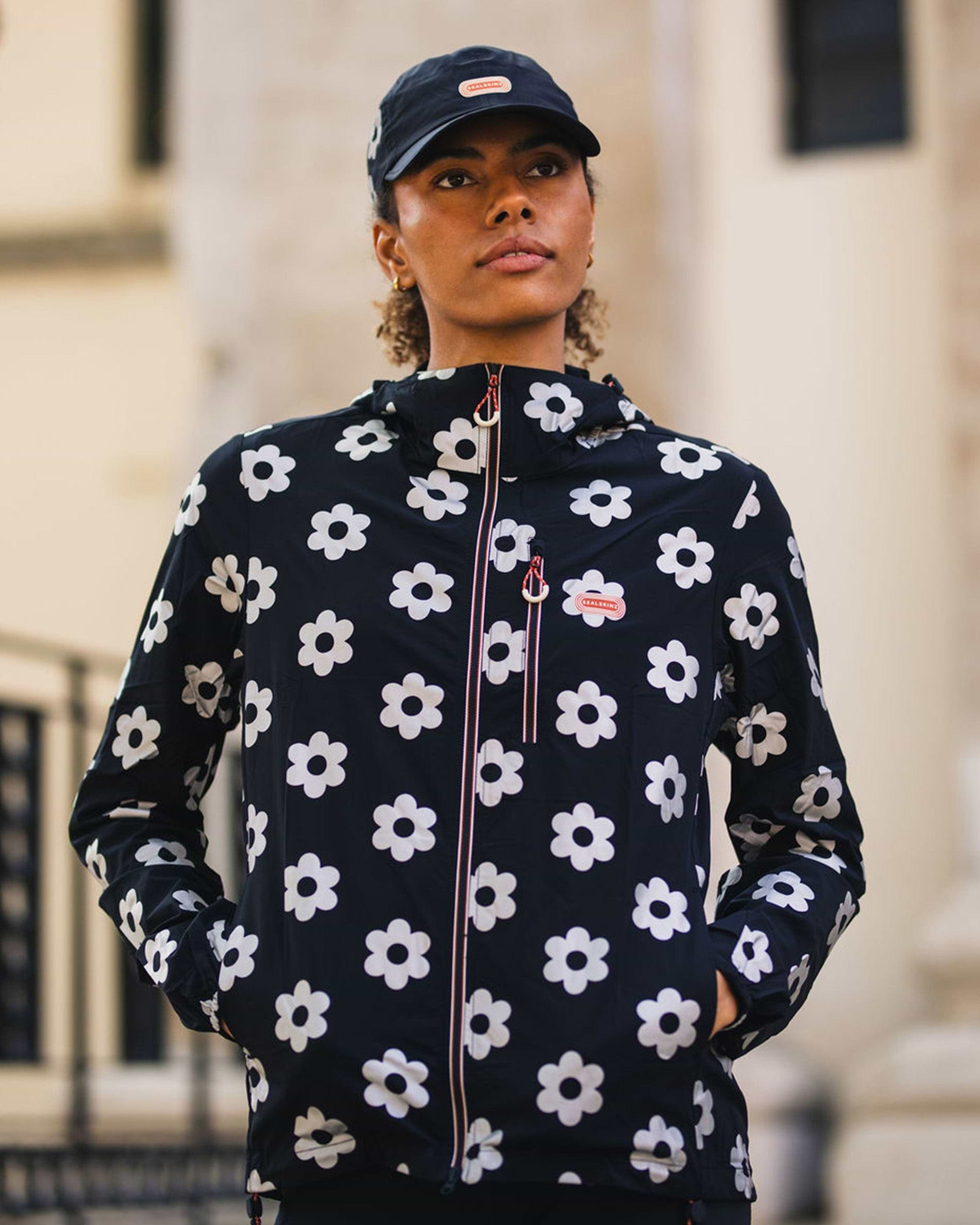 Eaton - Daisy | Water Repellent Reflective Running Jacket – Sealskinz