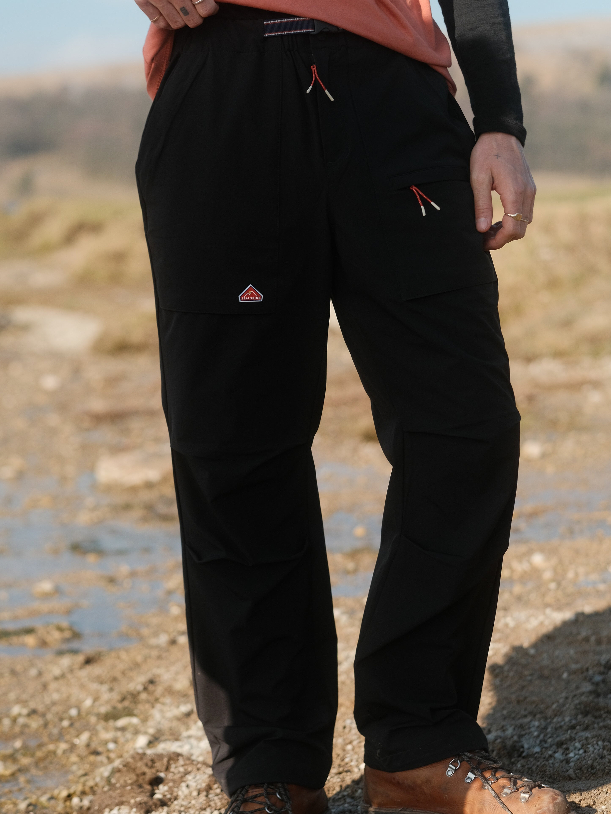 swainsthorpe - black - back