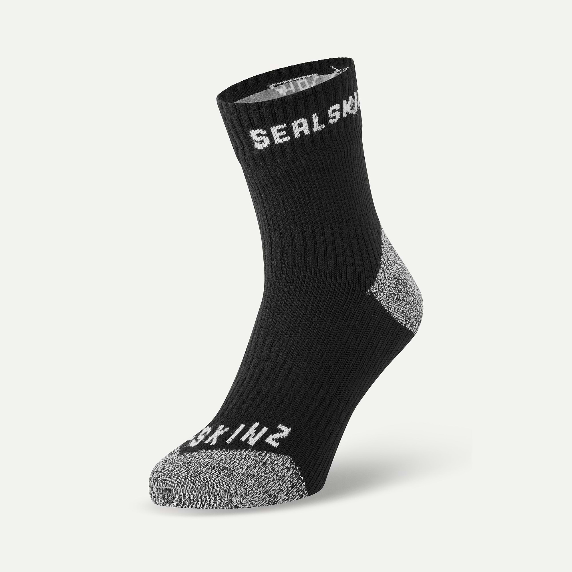 Sealskinz Dunton Waterproof All Weather Ankle Length Sock with Hydrostop - Black Sealskinz Dunton Waterproof All Weather Ankle Length Sock with Hydrostop - Black