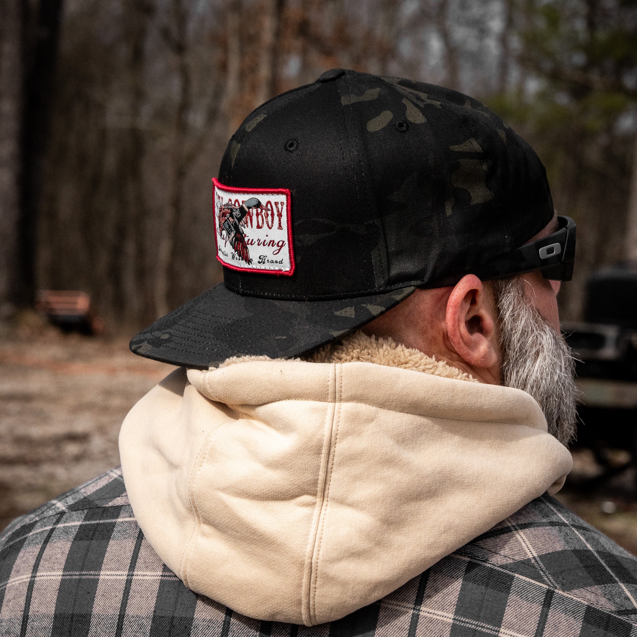 #color_black-multicam