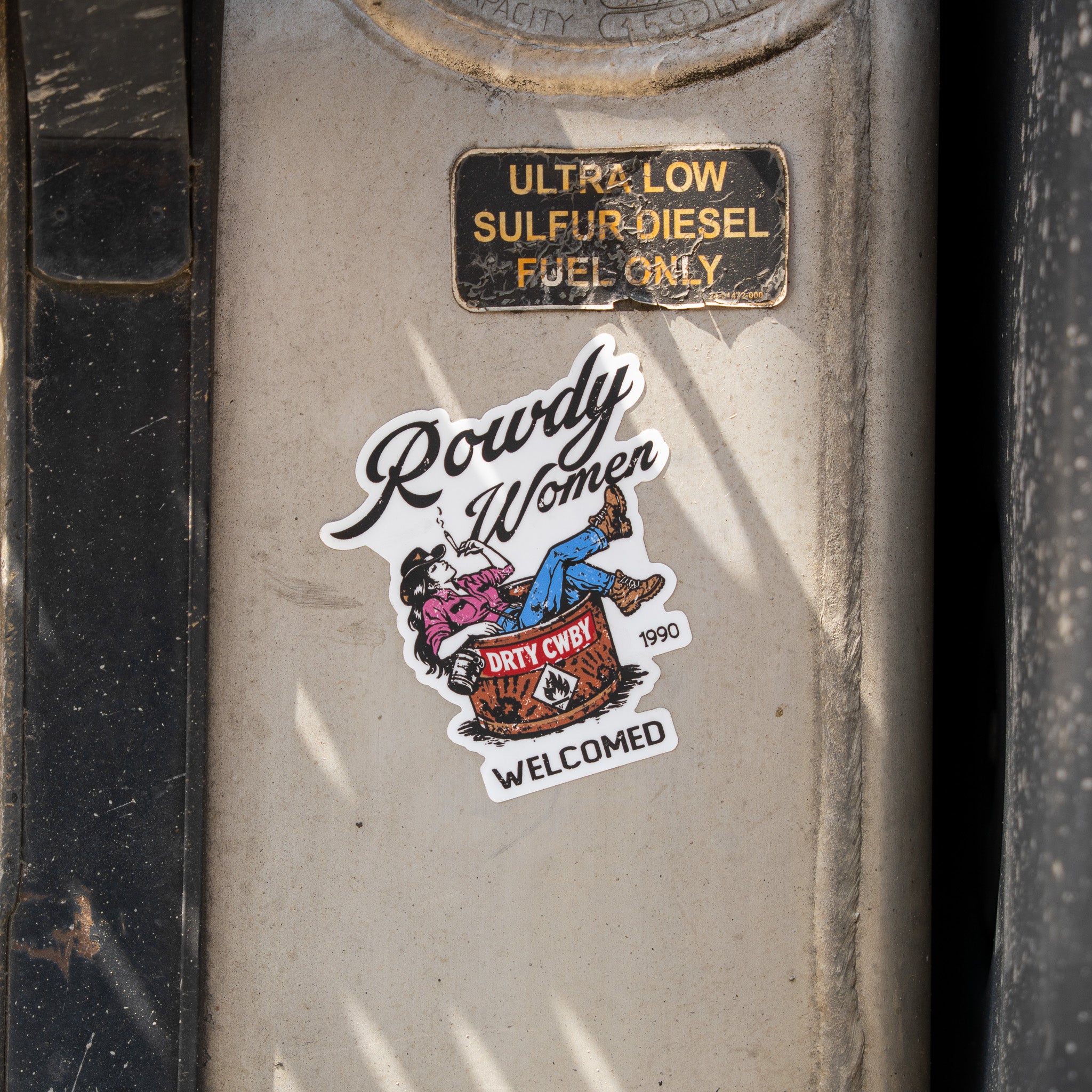 Rowdy Women Welcomed Decal - DIRTY COWBOY MFG