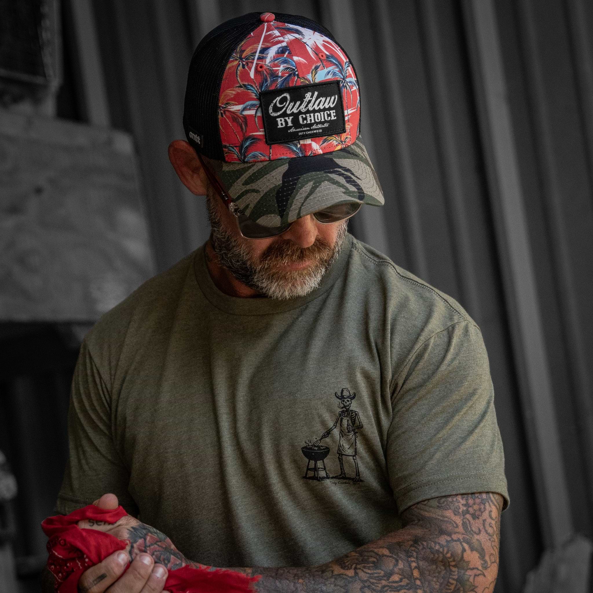 #color_woodland-bdu-camo-narco-island