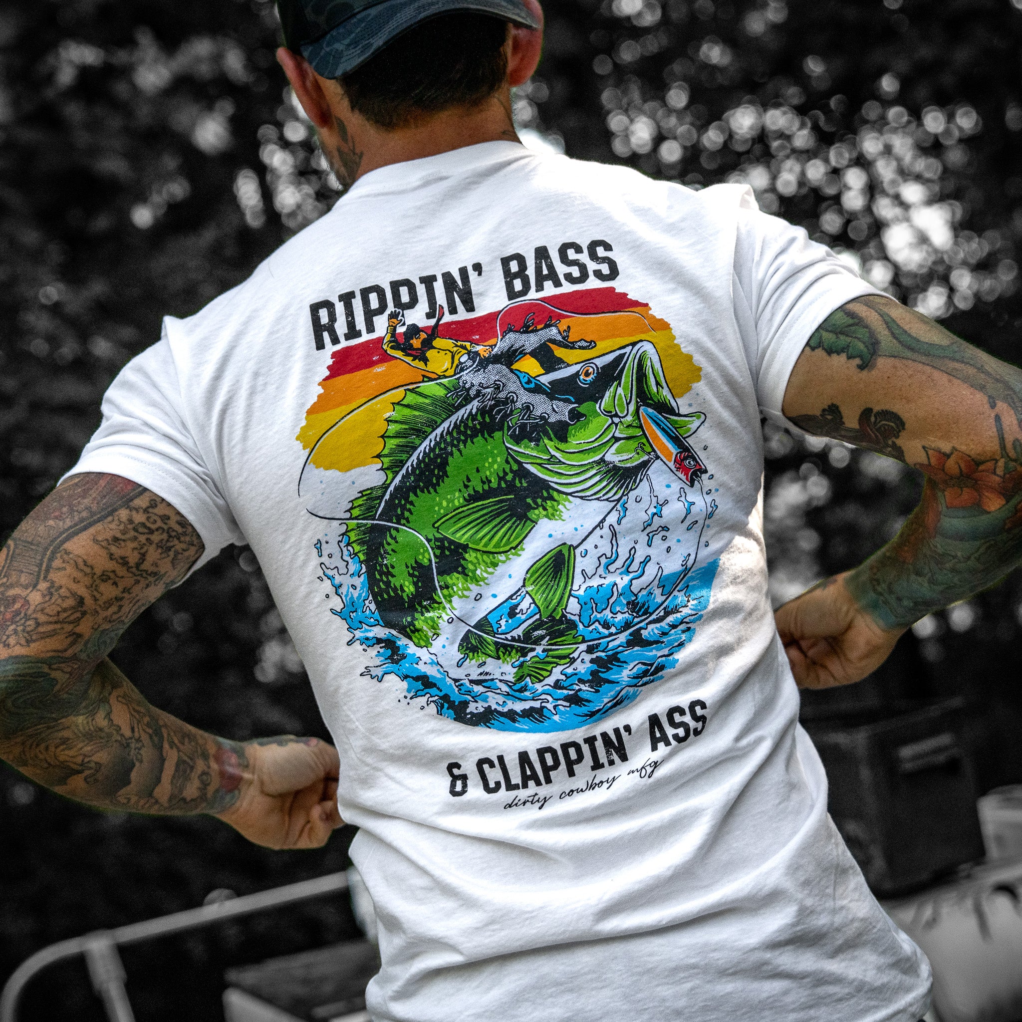 Rippin' Bass & Clappin' Ass Men's T-Shirt - DIRTY COWBOY MFG