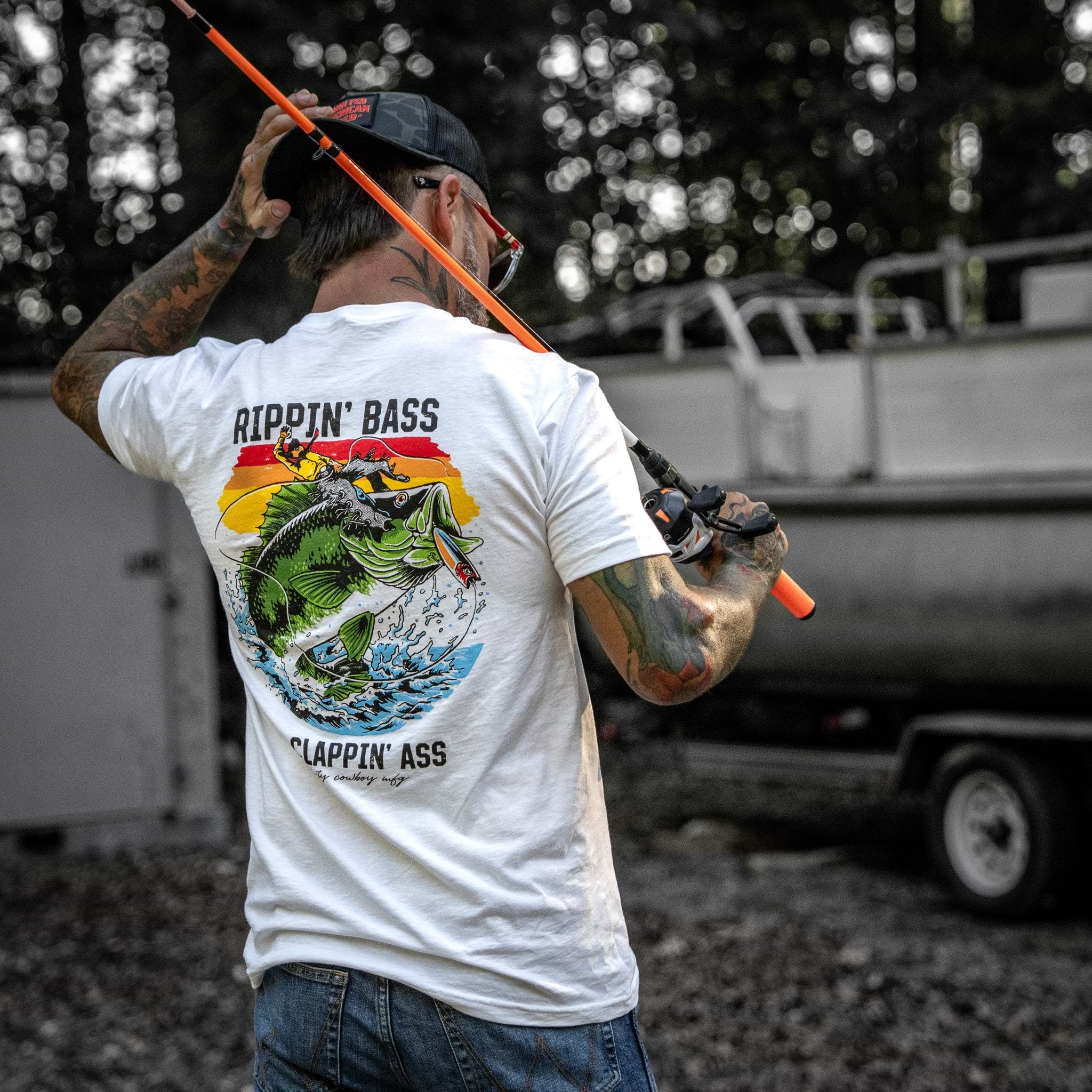 Rippin' Bass & Clappin' Ass Men's T-Shirt - DIRTY COWBOY MFG