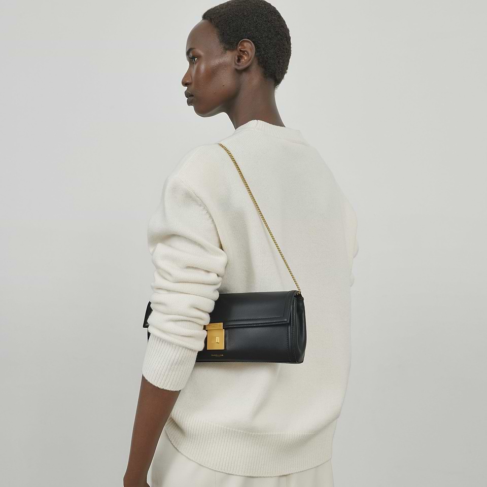 The Paris Clutch