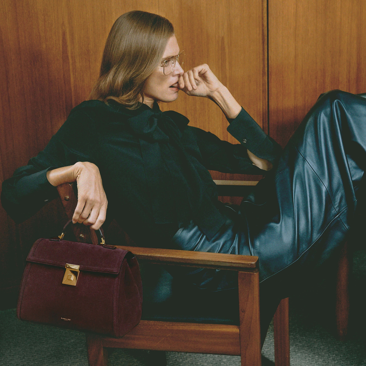 2500x2500 Midi_Paris_Burgundy_Suede_AW25_Campaign