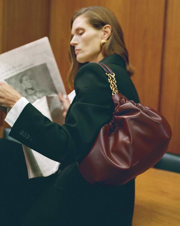 DEMEILLIER 黒 レザーミニハンドバッグ The New York | Black Small Grain | DeMellier