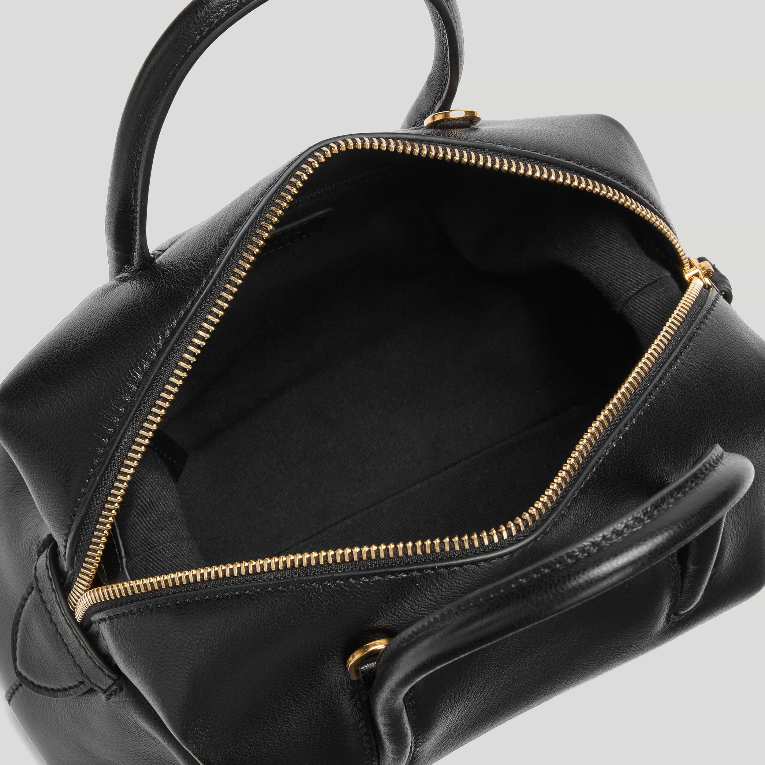 The Small Stockholm | Black Fine Grain | DeMellier