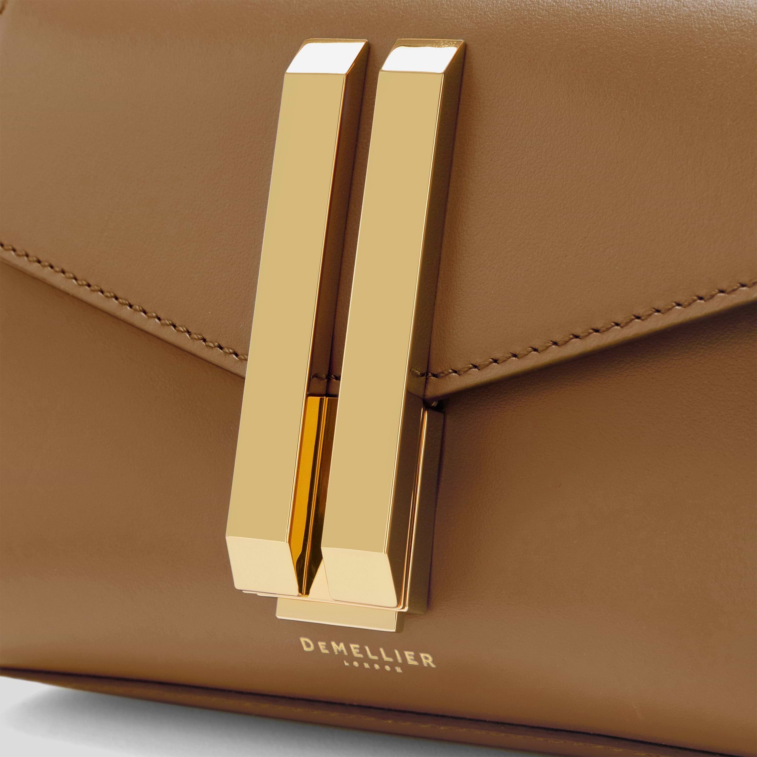 The Nano Montreal | Deep Toffee Smooth | DeMellier