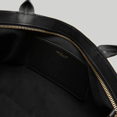 The New York Shoulder