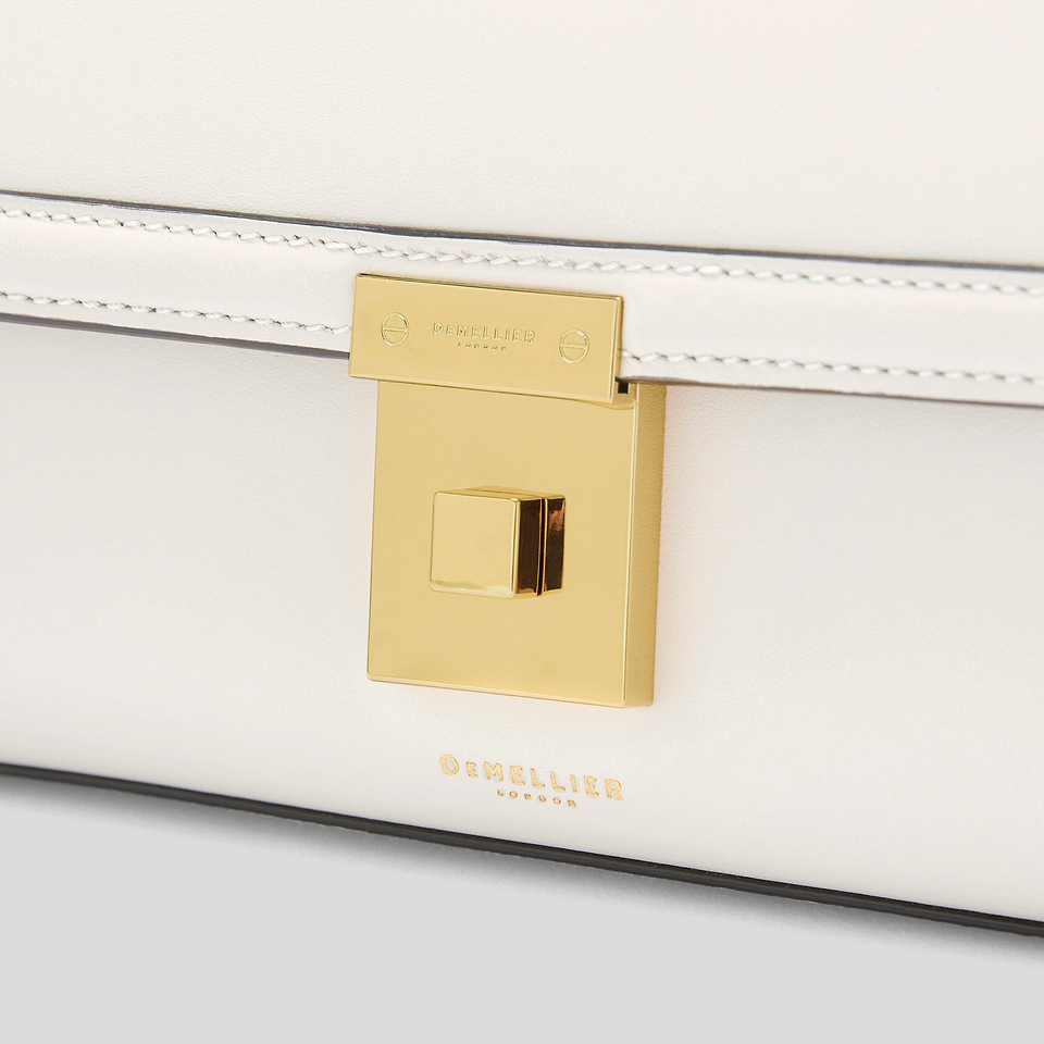 The Paris Clutch