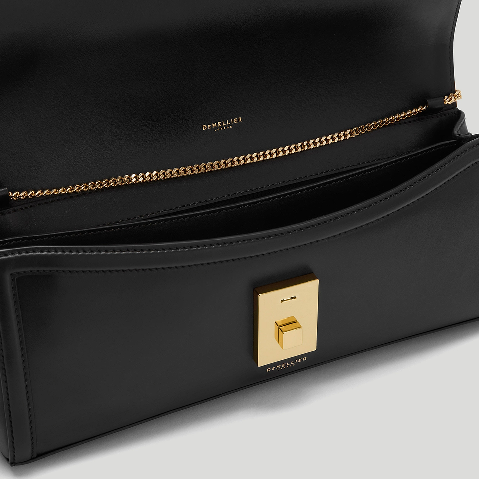 The Paris Clutch