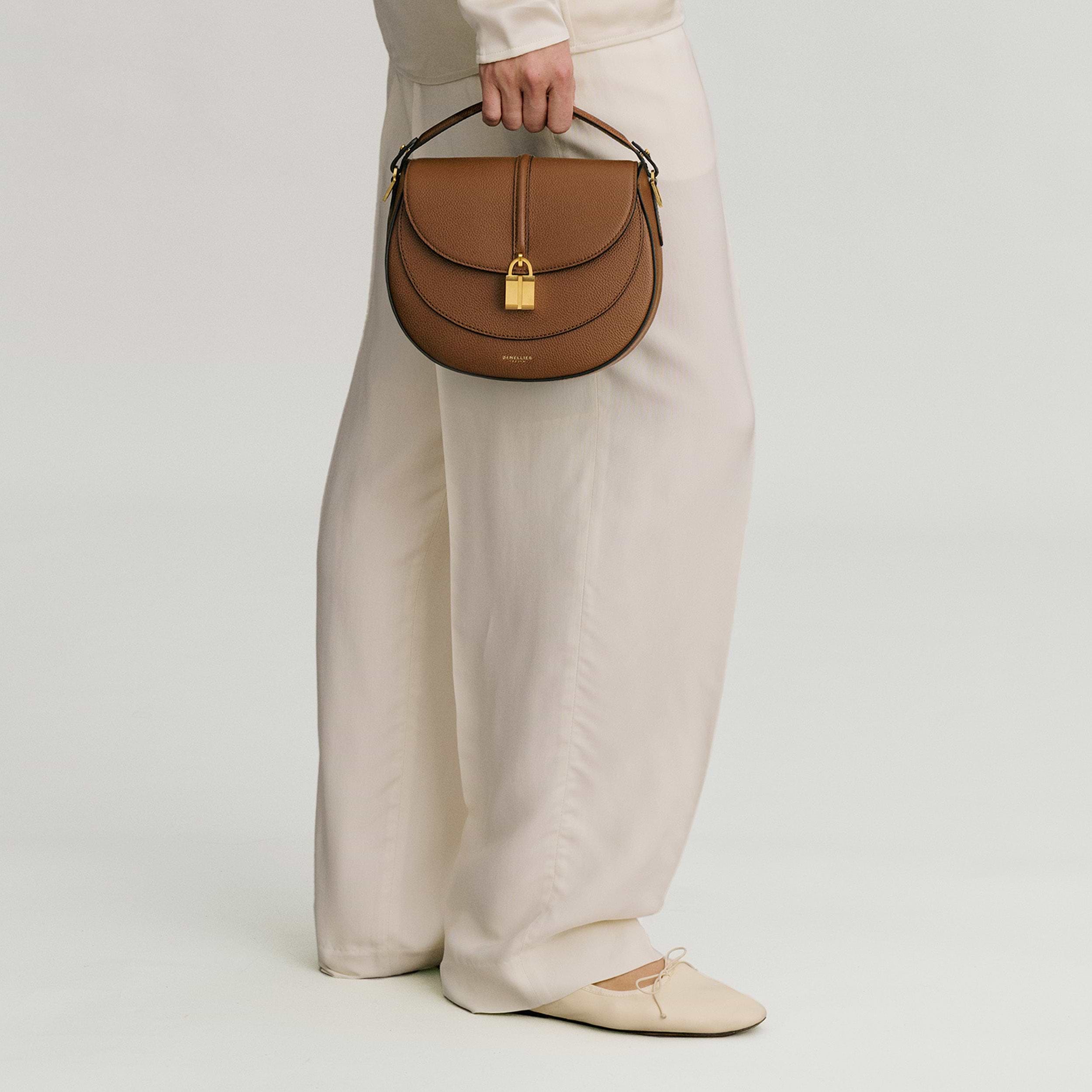The Siena Saddle | Tan Small Grain | Demellier