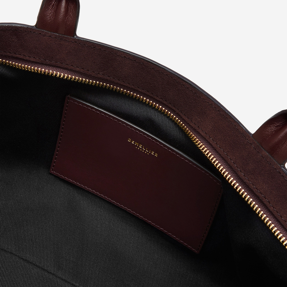 The New York Shoulder