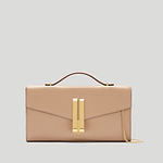 TheVancouverClutch_DarkSand_1_05498aa9 e161 4642 9913 986d34ca626d
