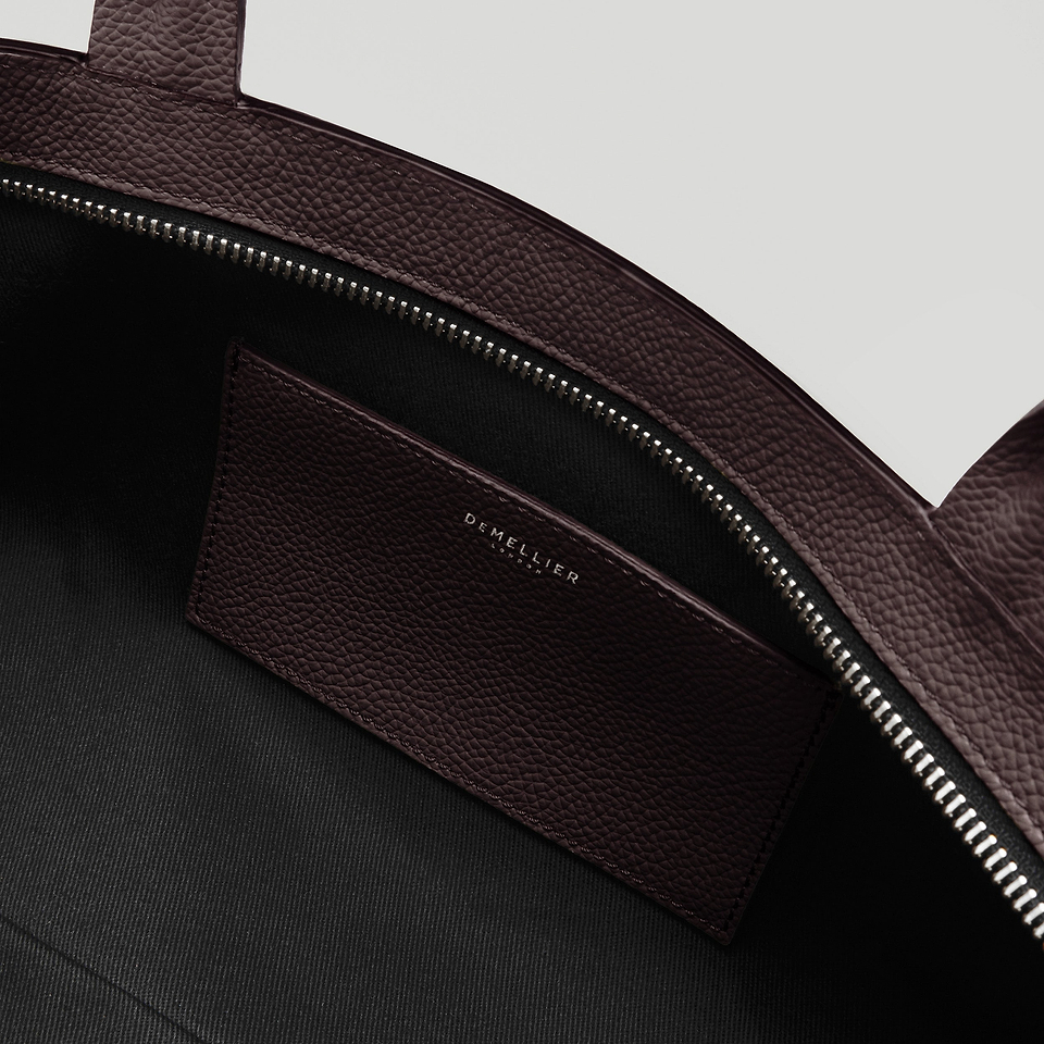 The New York Shoulder