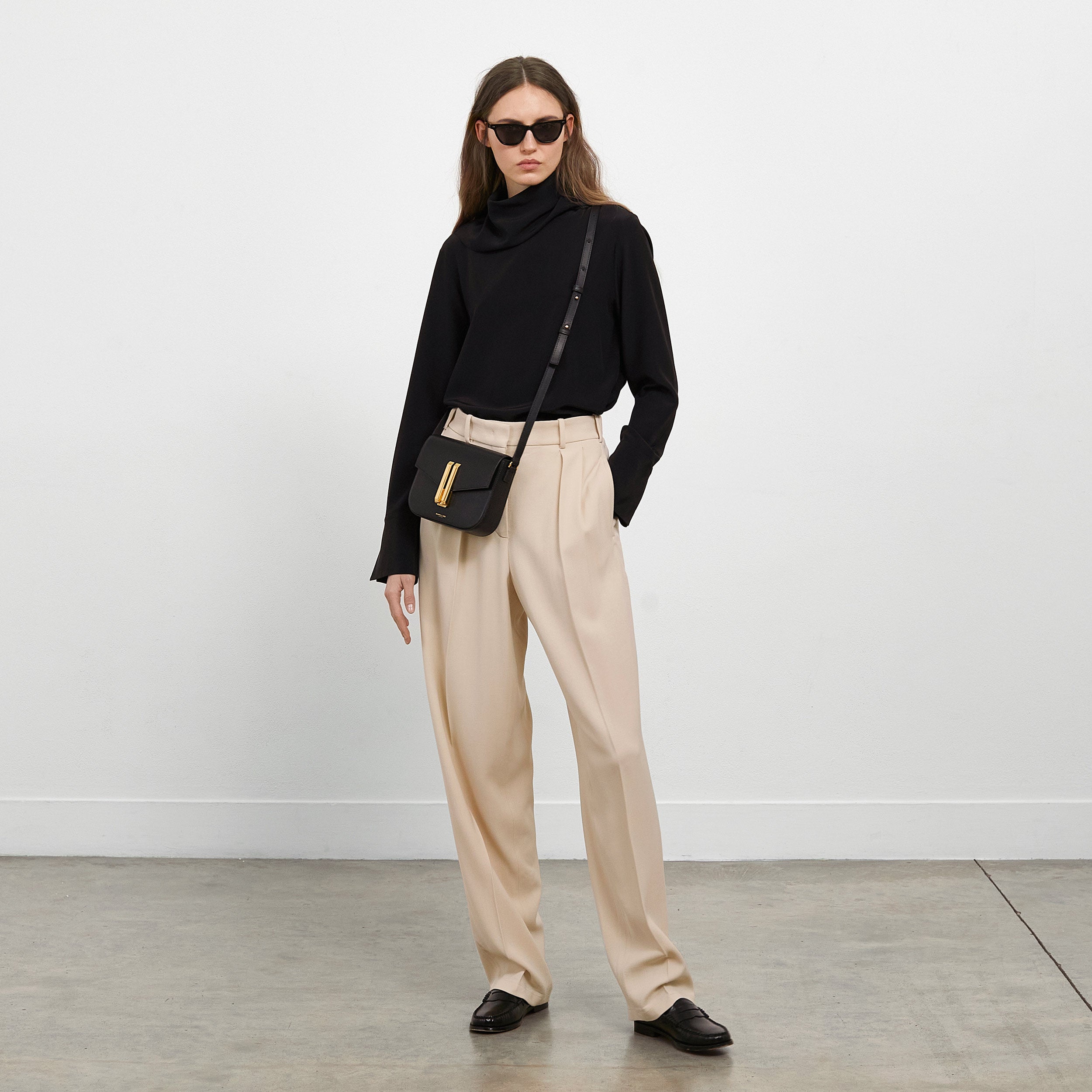 The Small Vancouver | Olive Smooth | DeMellier