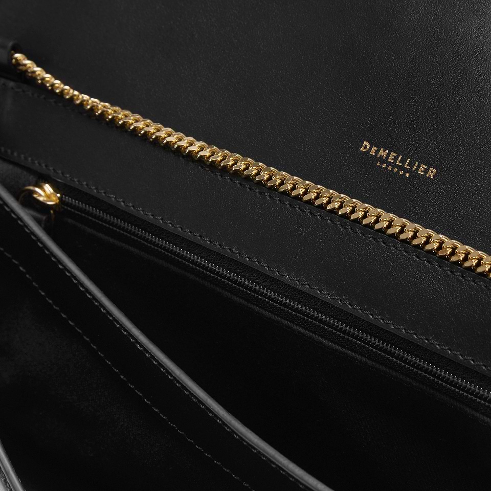 The Paris Clutch