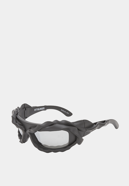 Ottolinger Twisted Sunglasses Black / Mirror