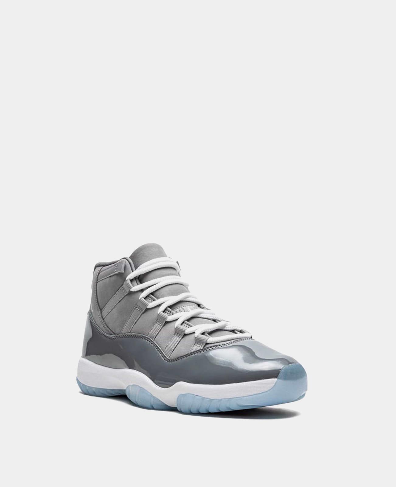 Grey 11 low tops top