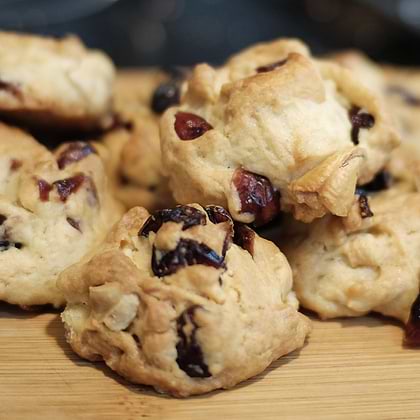 Cranberry White Chocolate Chunk Cookies