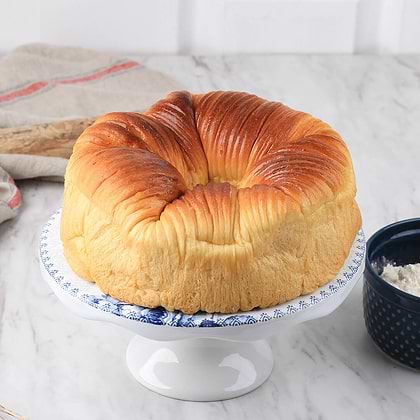 Sweet or savory: how to master the art of Wool Roll Bread and impress your guests