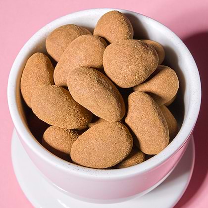 Almonds with Chocolate and Cinnamon, 18 oz (1.1 lb) 500g