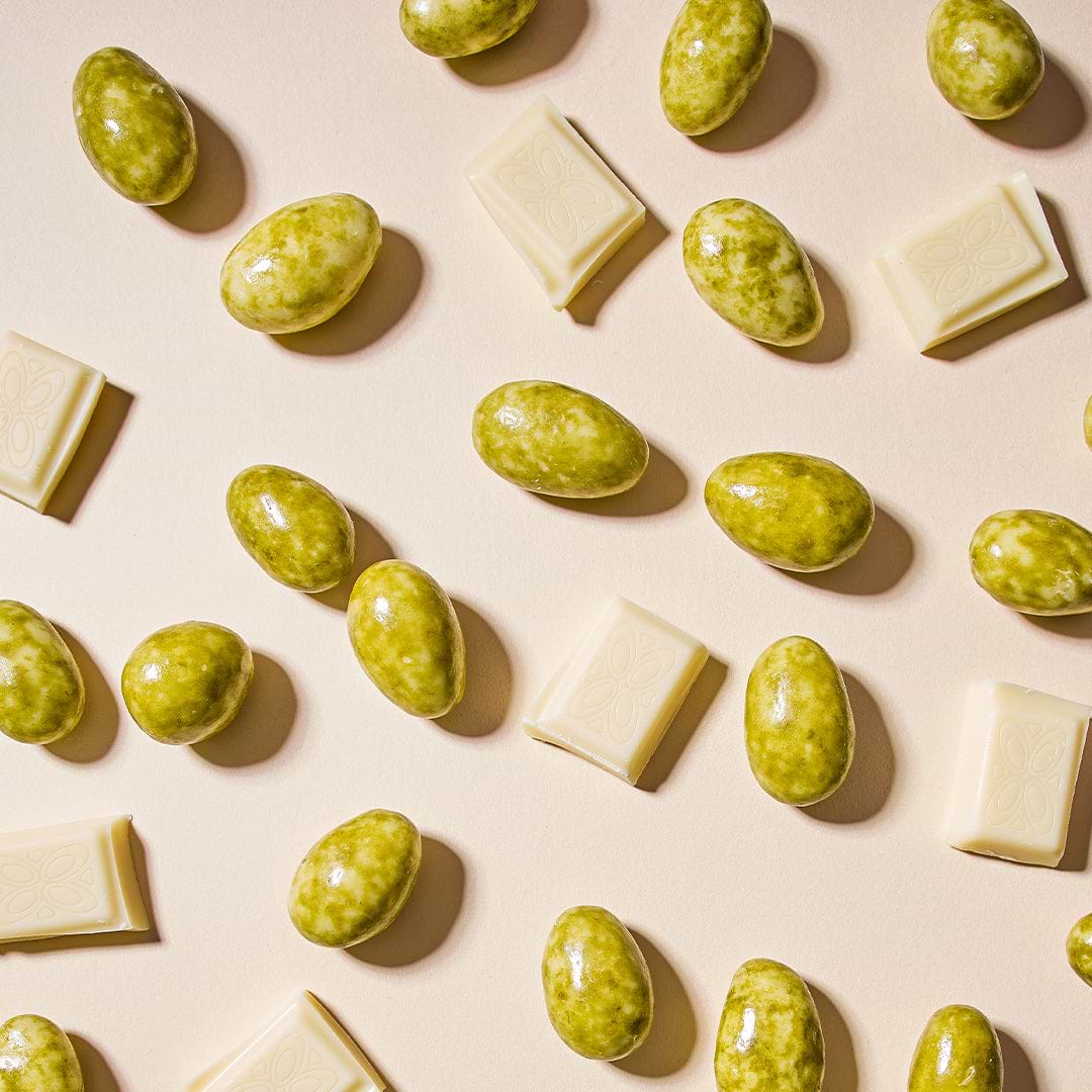 Almonds with Matcha and White Chocolate