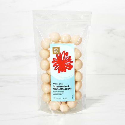 Freeze-Dried Strawberries in White Chocolate, 18 oz (1.1 lb) 500g