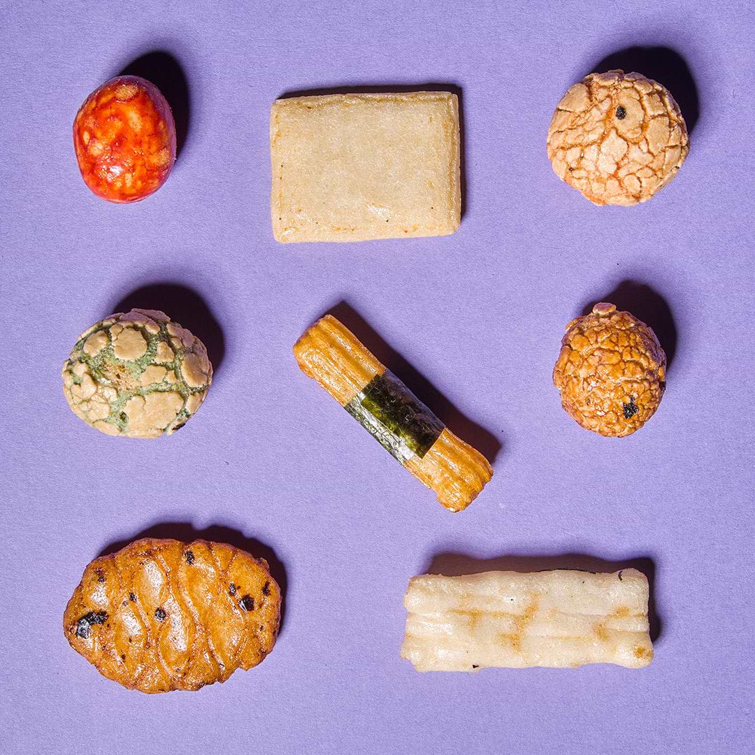 Superior rice cracker snack mix