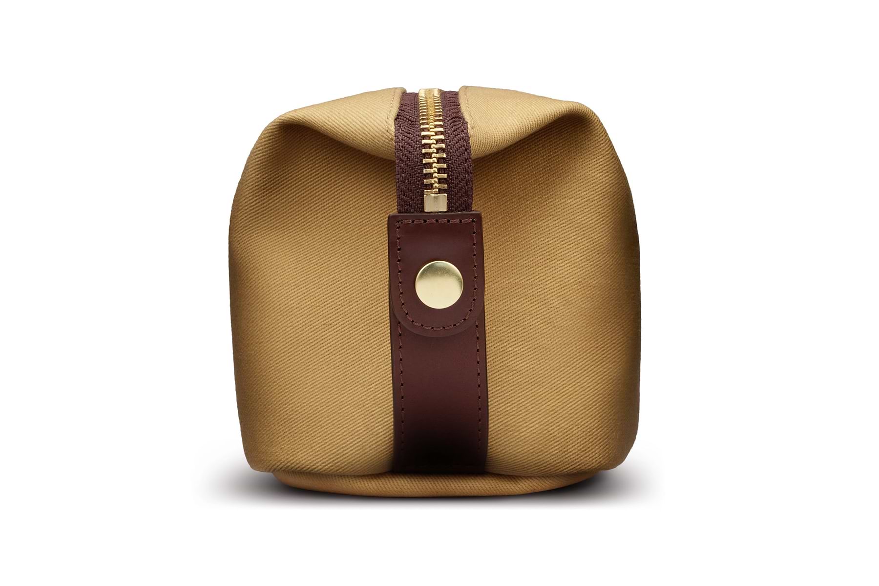quality hardware on luxury dopp kit
