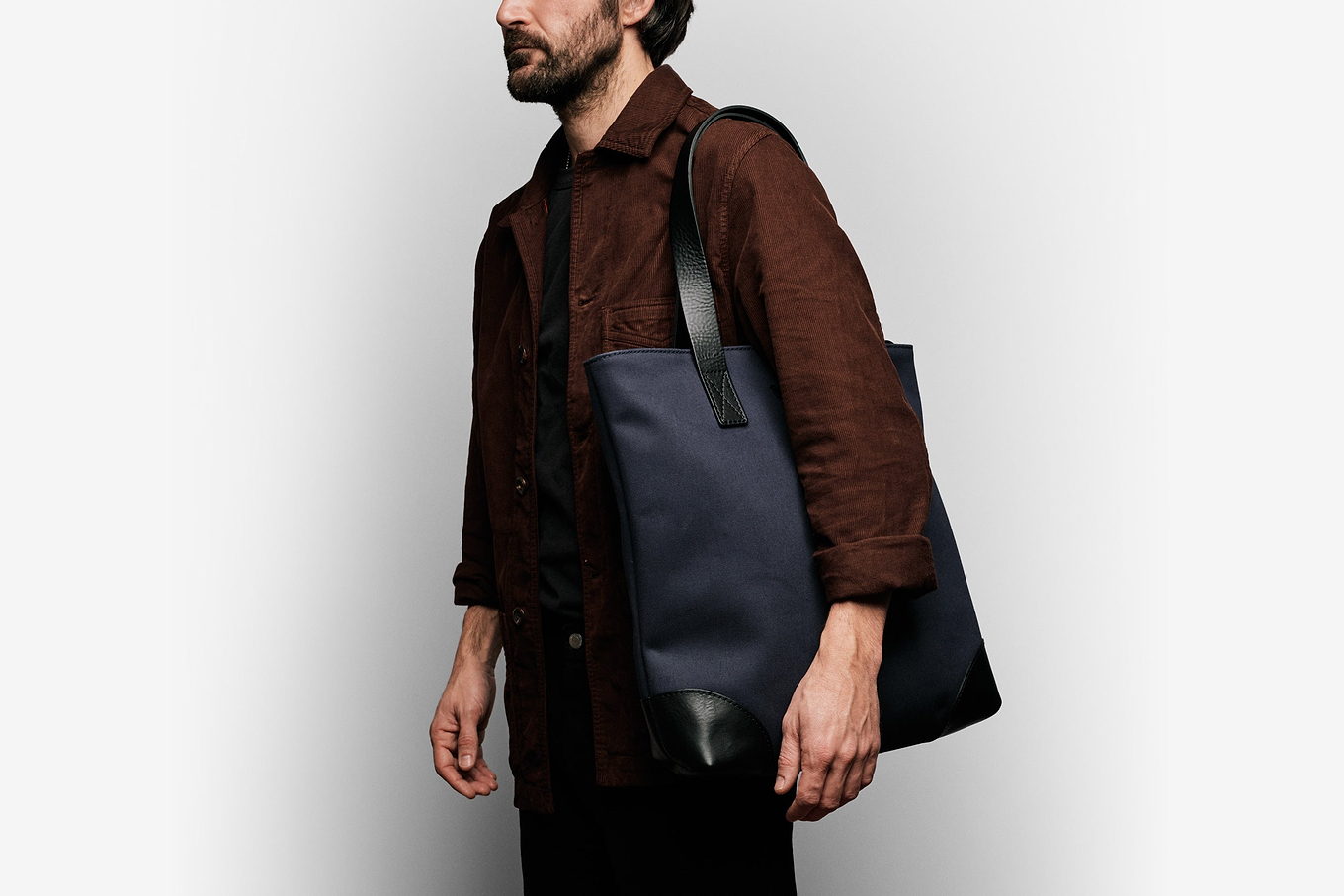 chic canvas navy shoulder tote